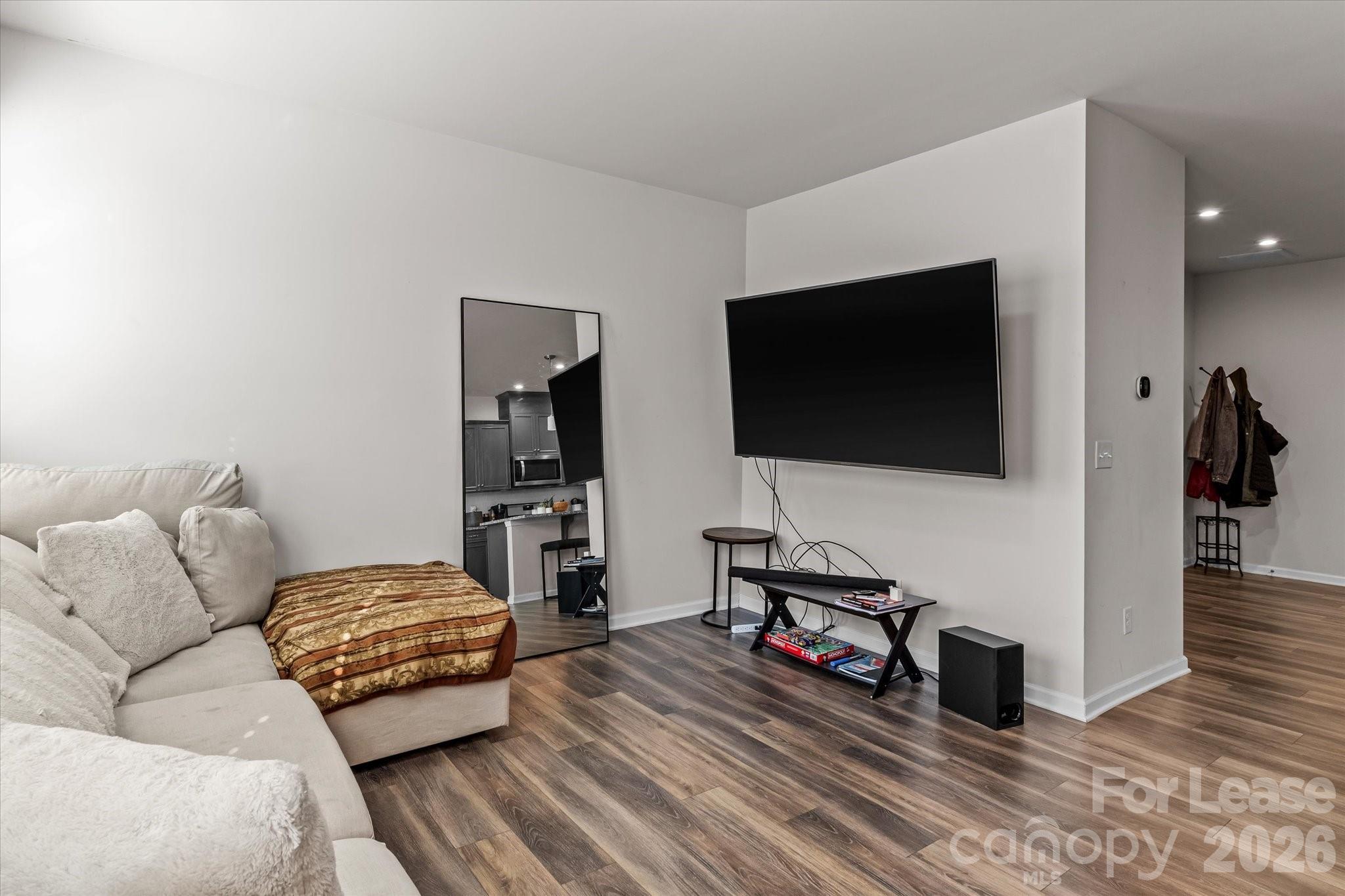 1564 Galloway Road Property Photo 6