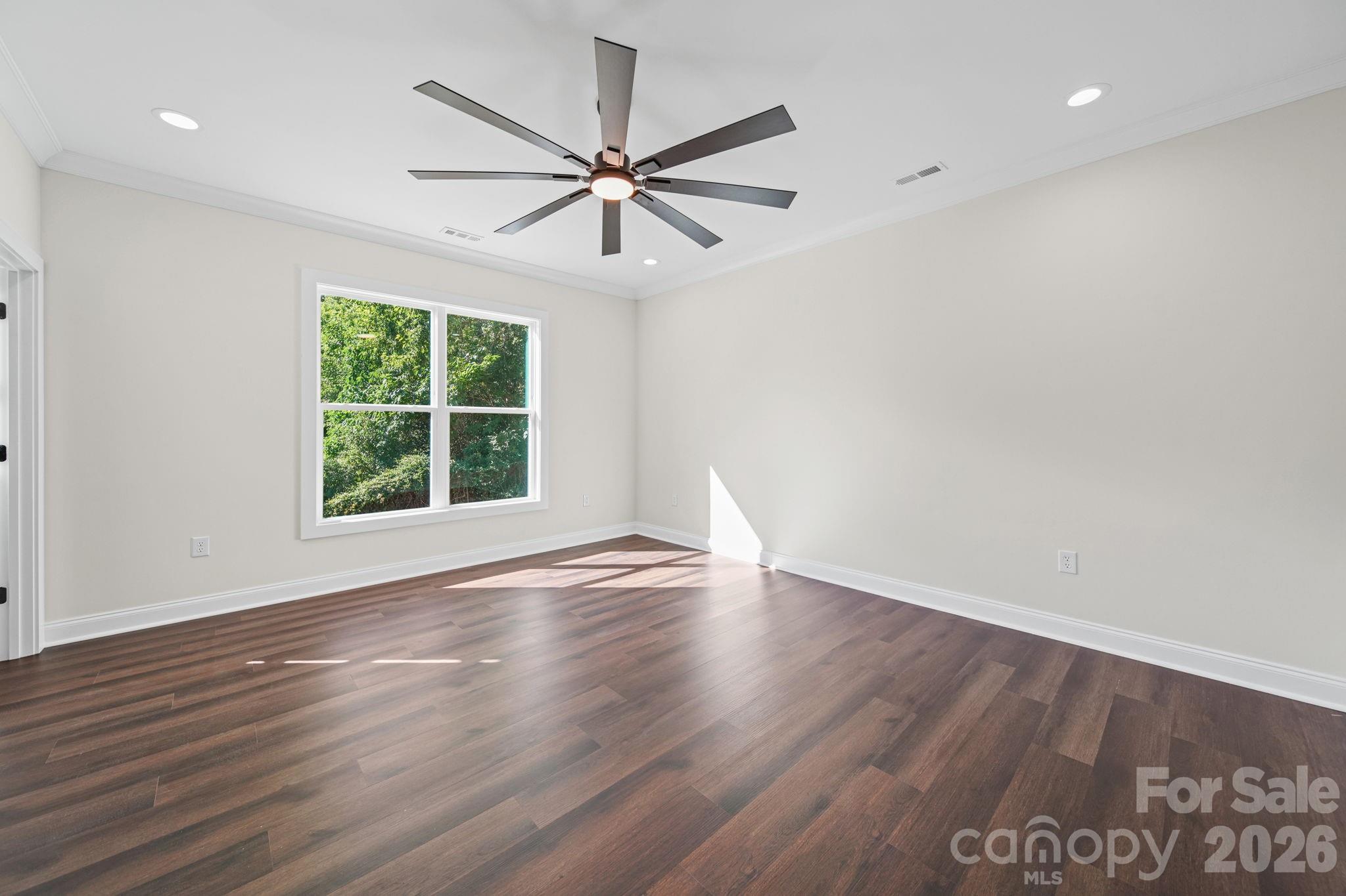 993 13th Street Property Photo 18