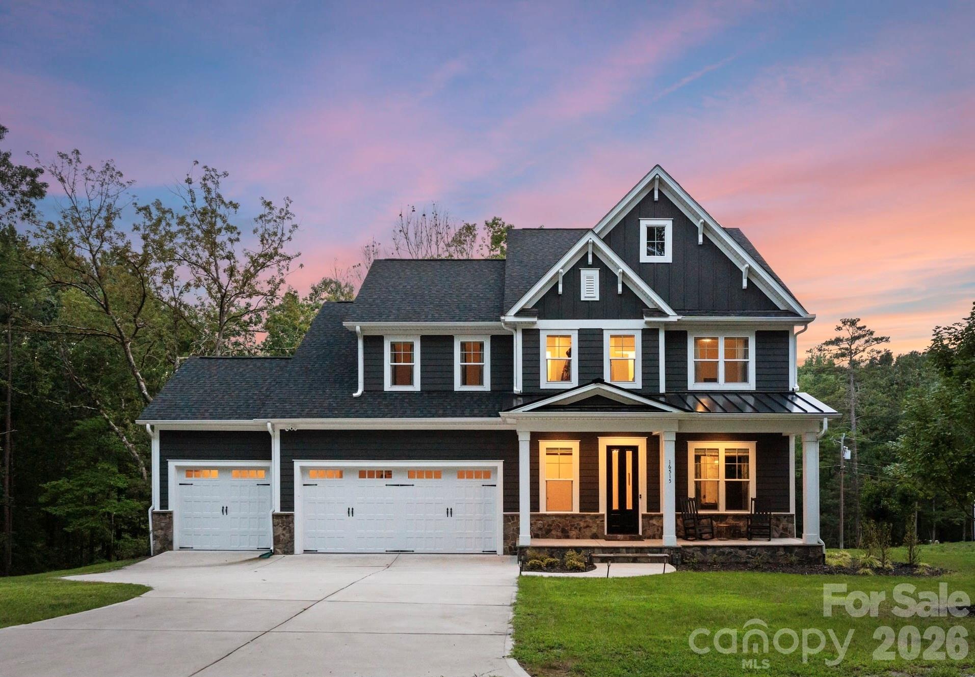 16515 Munson Hill Road Property Photo 1