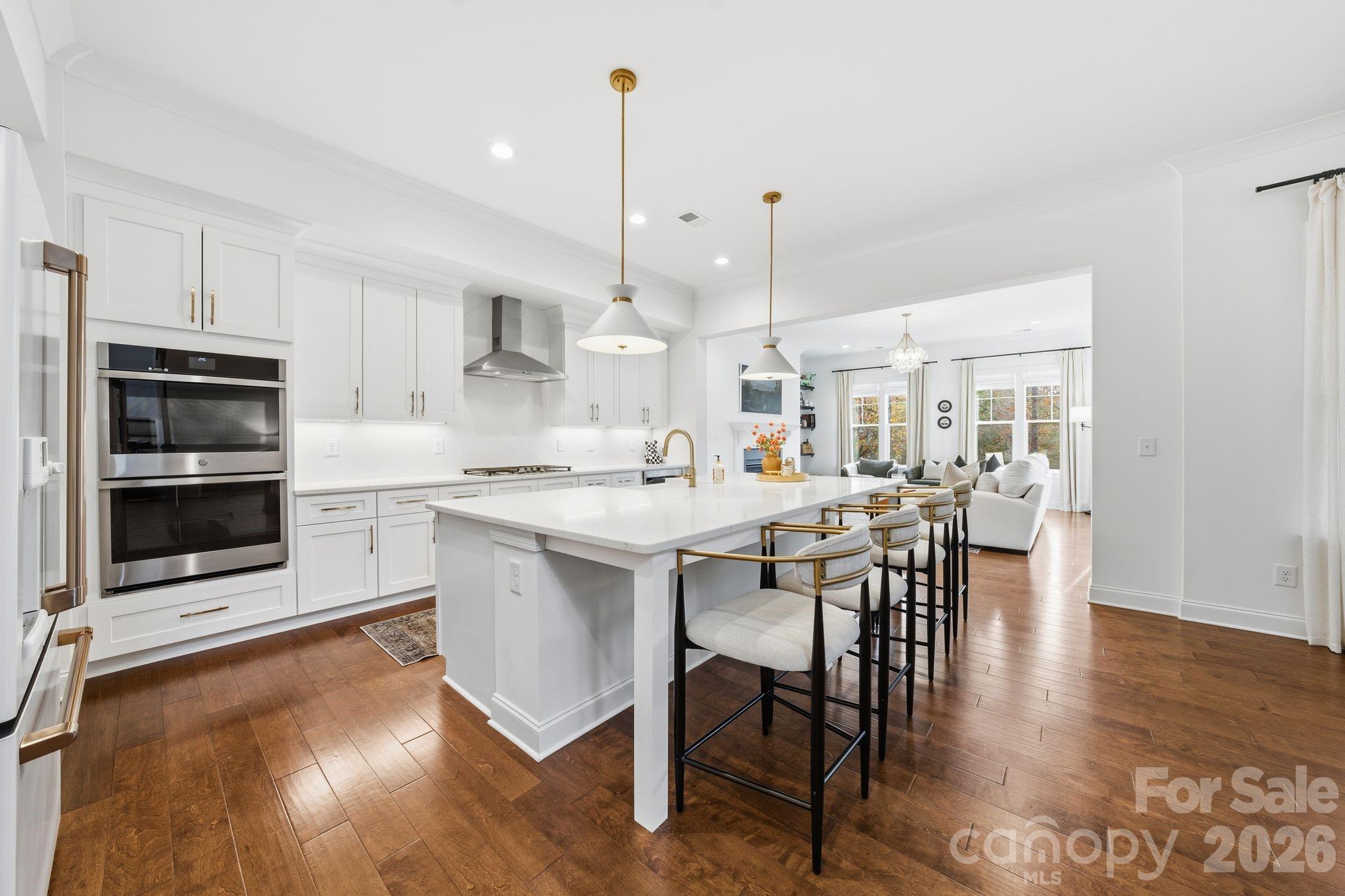 16515 Munson Hill Road Property Photo 3