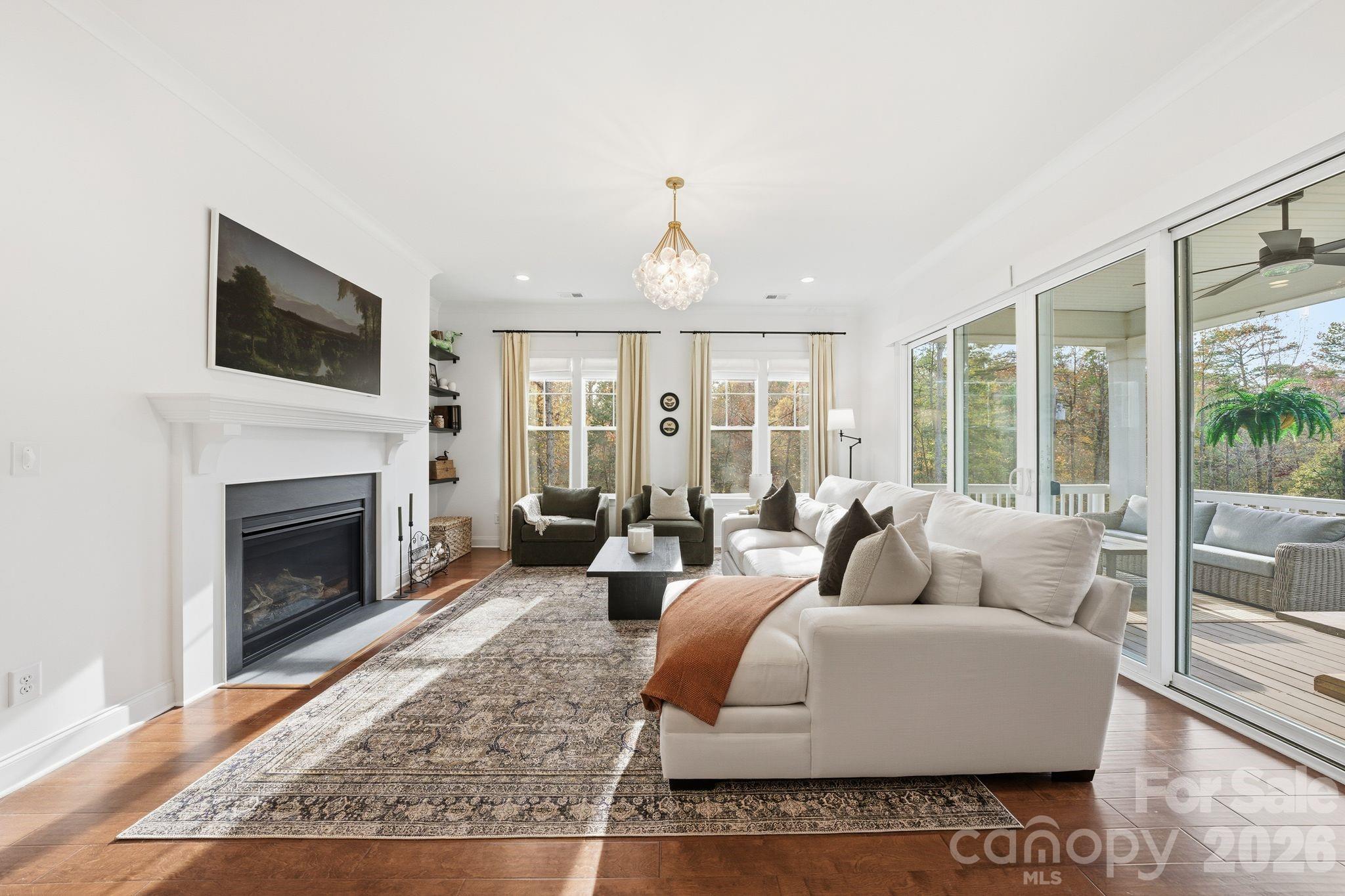 16515 Munson Hill Road Property Photo 12