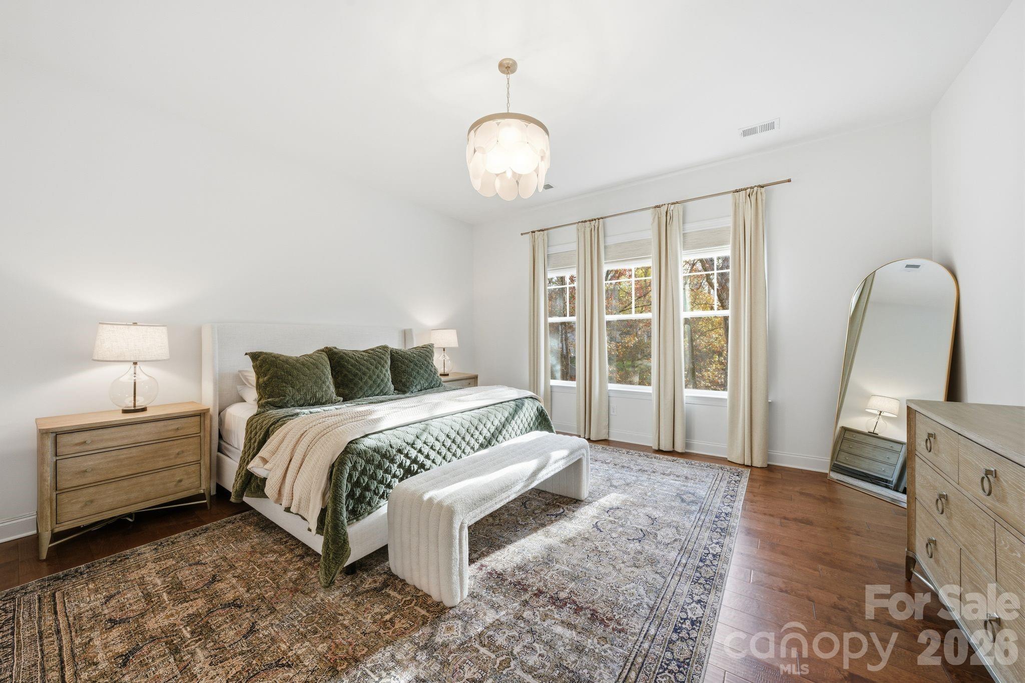 16515 Munson Hill Road Property Photo 16