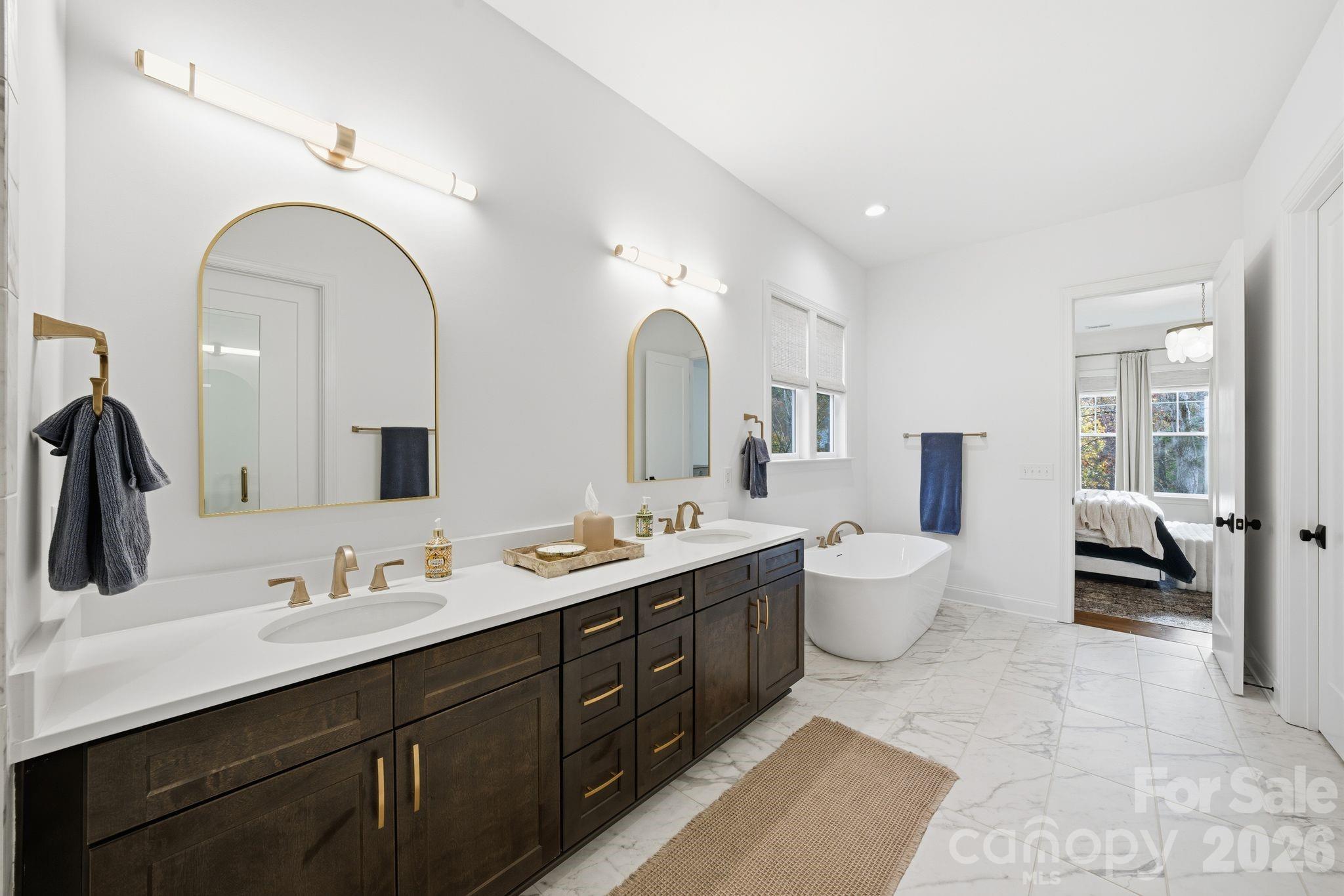 16515 Munson Hill Road Property Photo 18