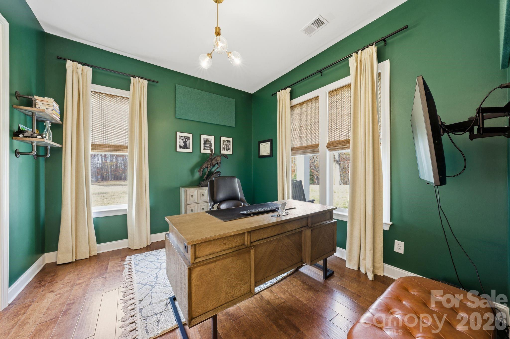 16515 Munson Hill Road Property Photo 22