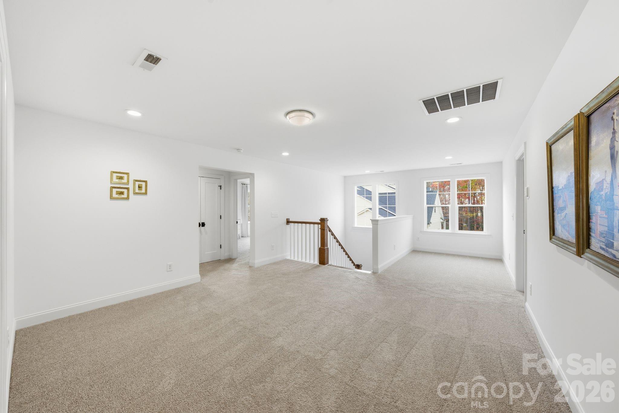 16515 Munson Hill Road Property Photo 27