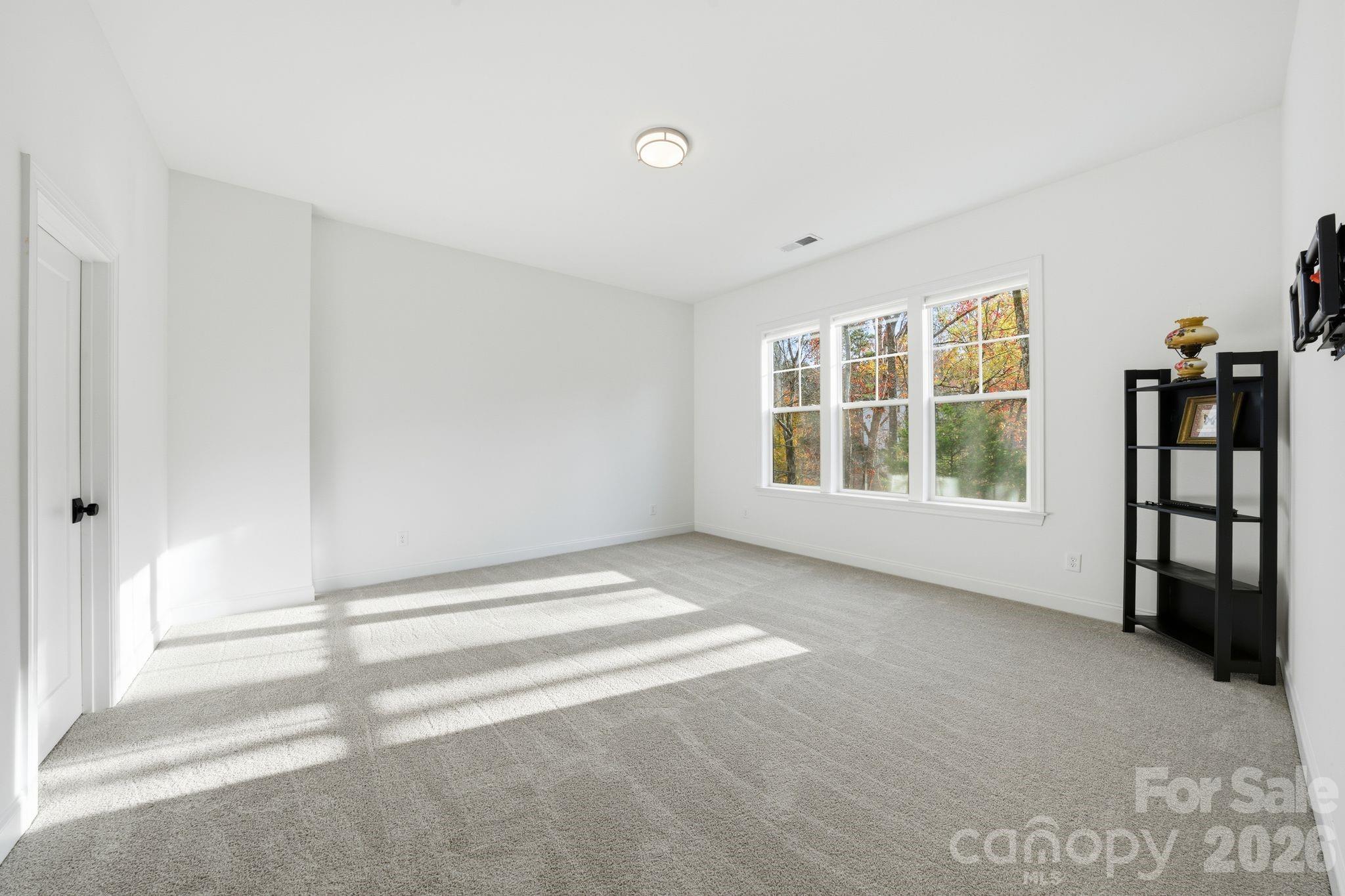 16515 Munson Hill Road Property Photo 37