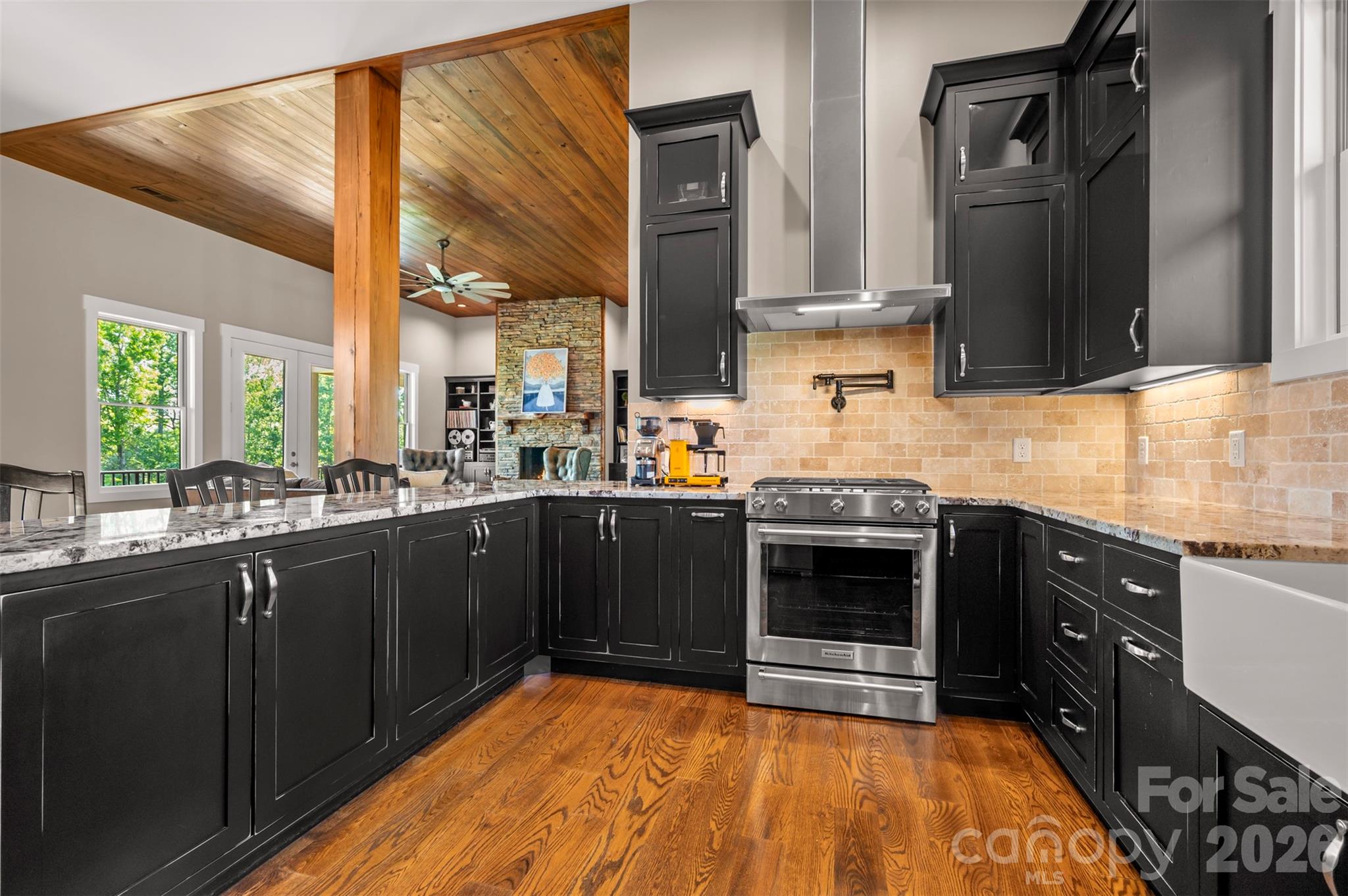 398 Mapleton Lane Property Photo 11