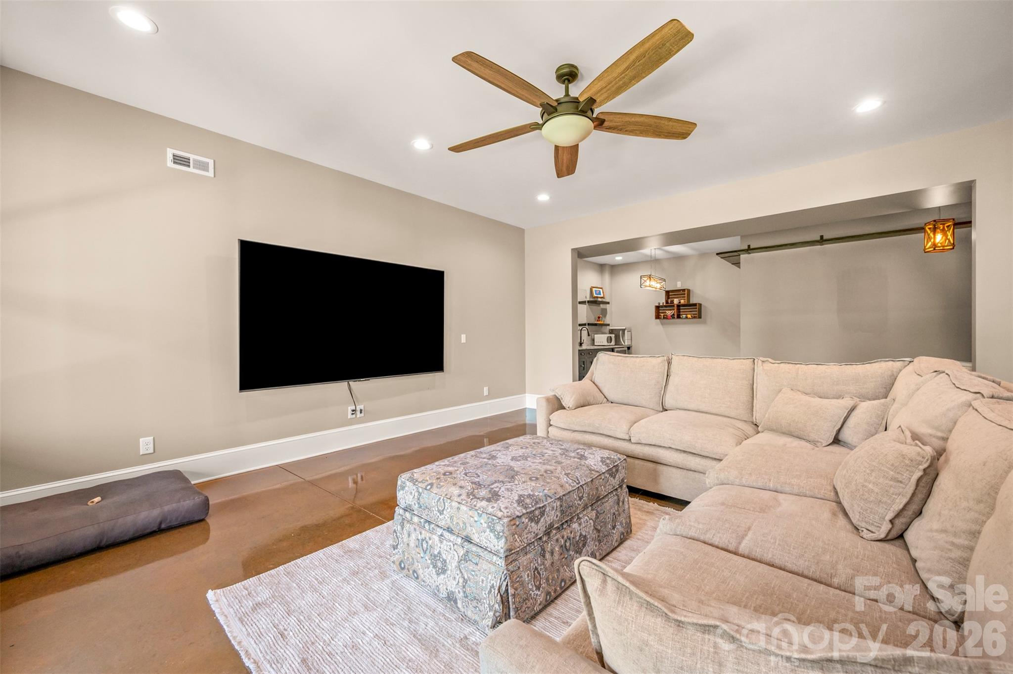 398 Mapleton Lane Property Photo 32