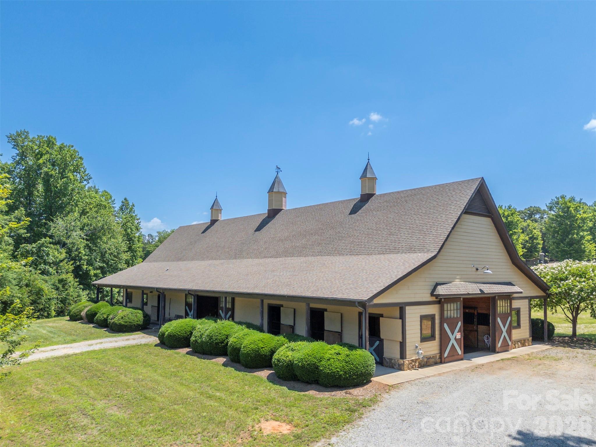 398 Mapleton Lane Property Photo 48