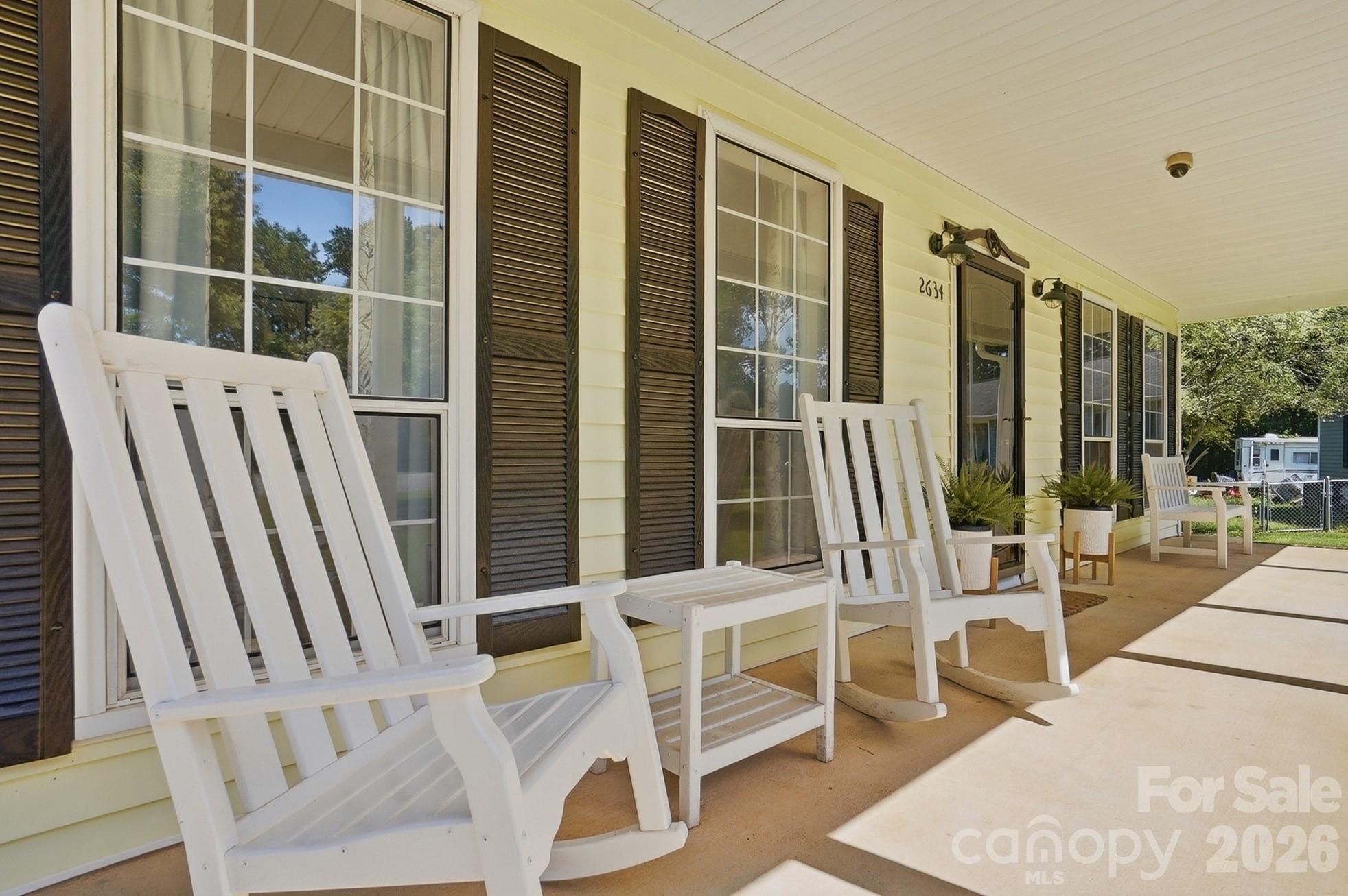 2634 Cherokee Court Property Photo 4