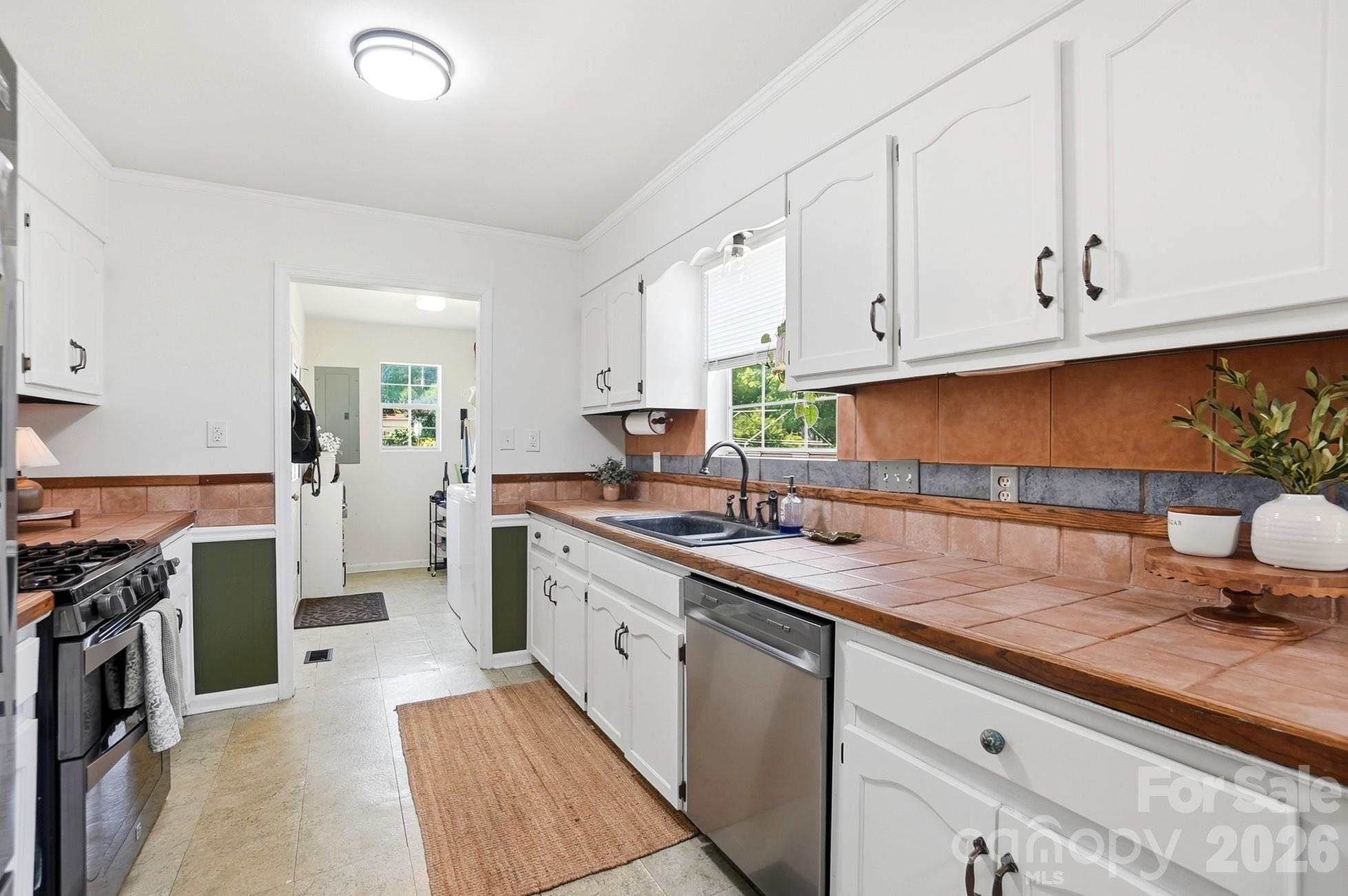 2634 Cherokee Court Property Photo 15