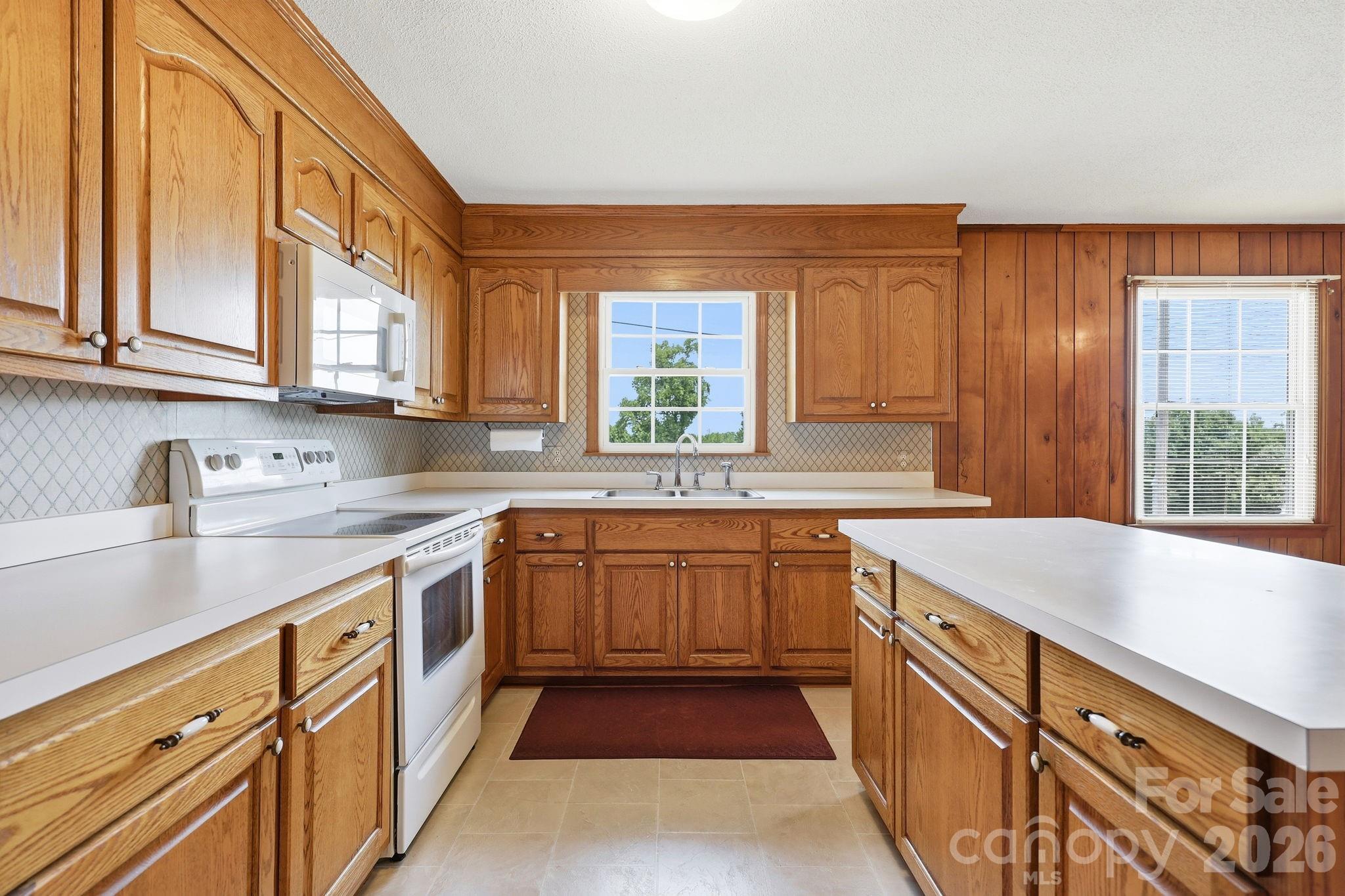 1913 Nebo Road Property Photo 15