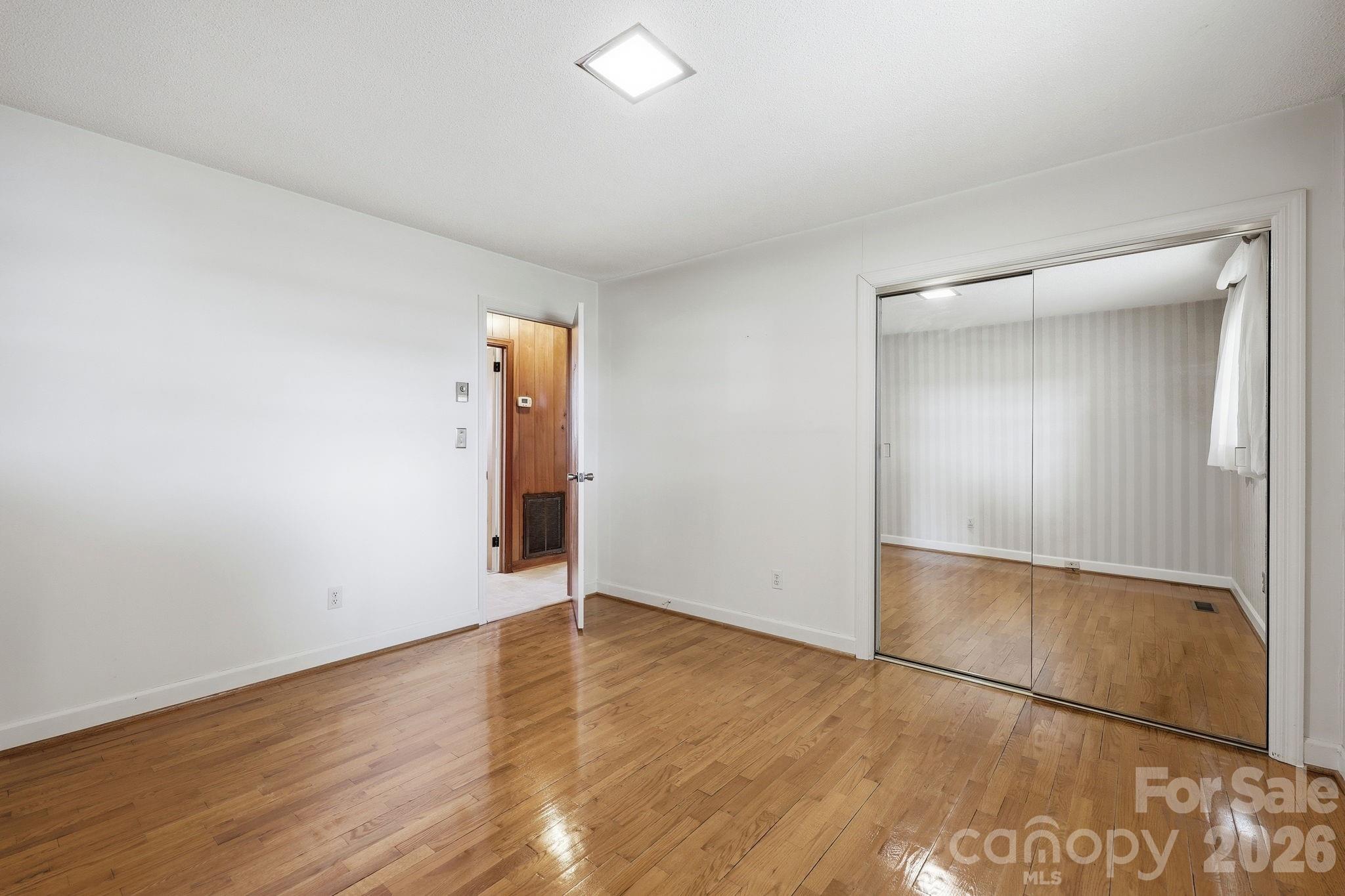 1913 Nebo Road Property Photo 25