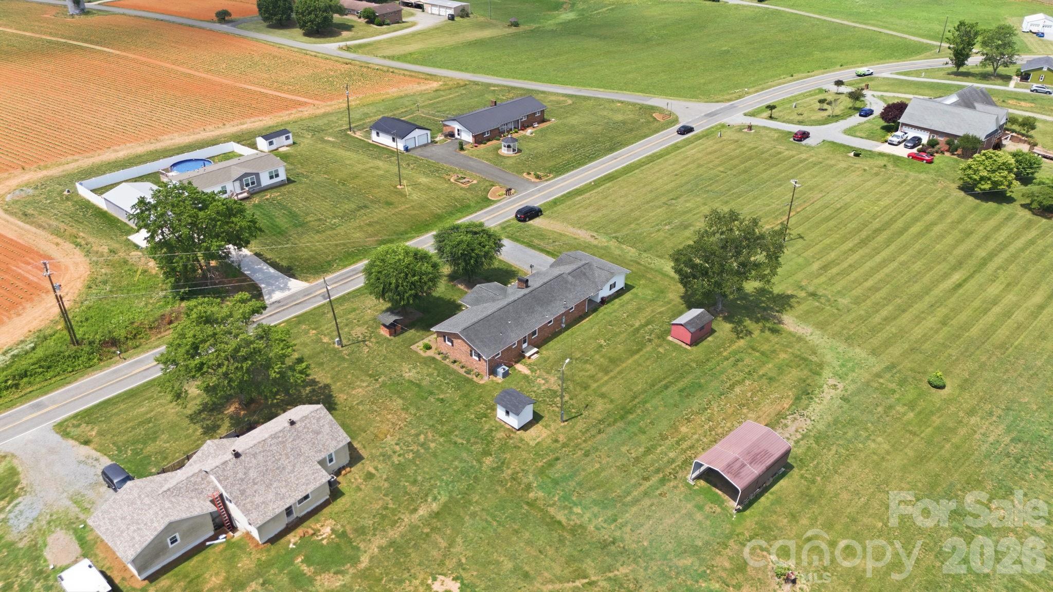 1913 Nebo Road Property Photo 41