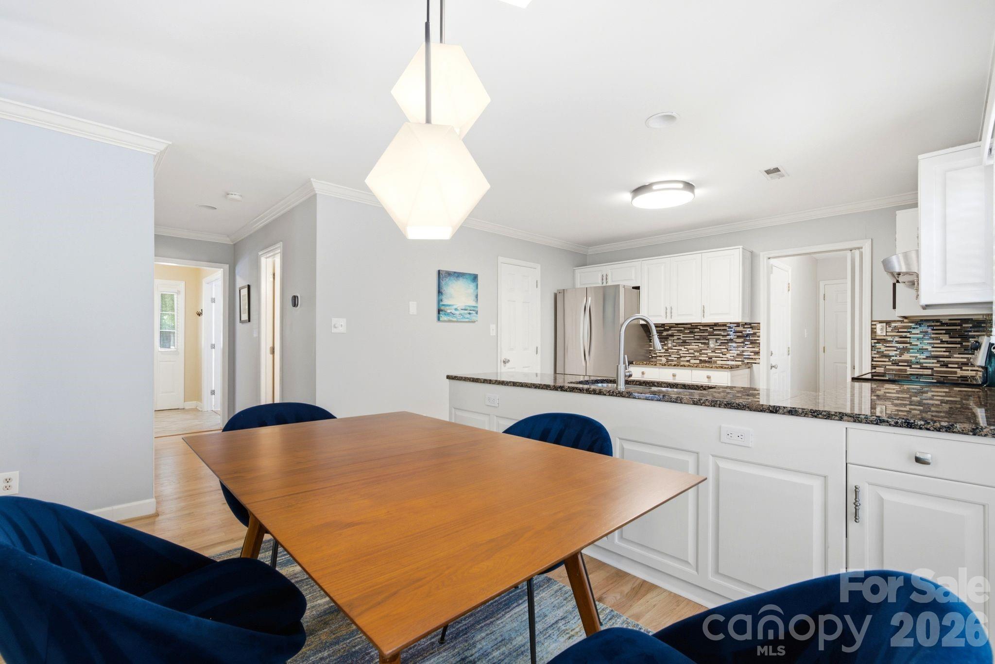503 Wyre Forest Court Property Photo 8
