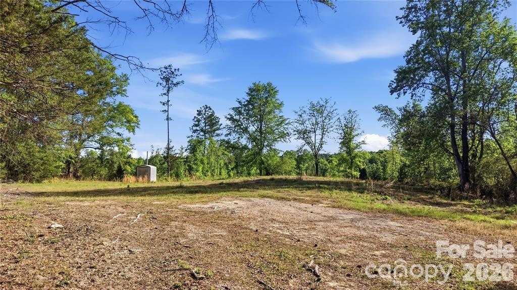 2211 Bottom Line Drive Property Photo 3