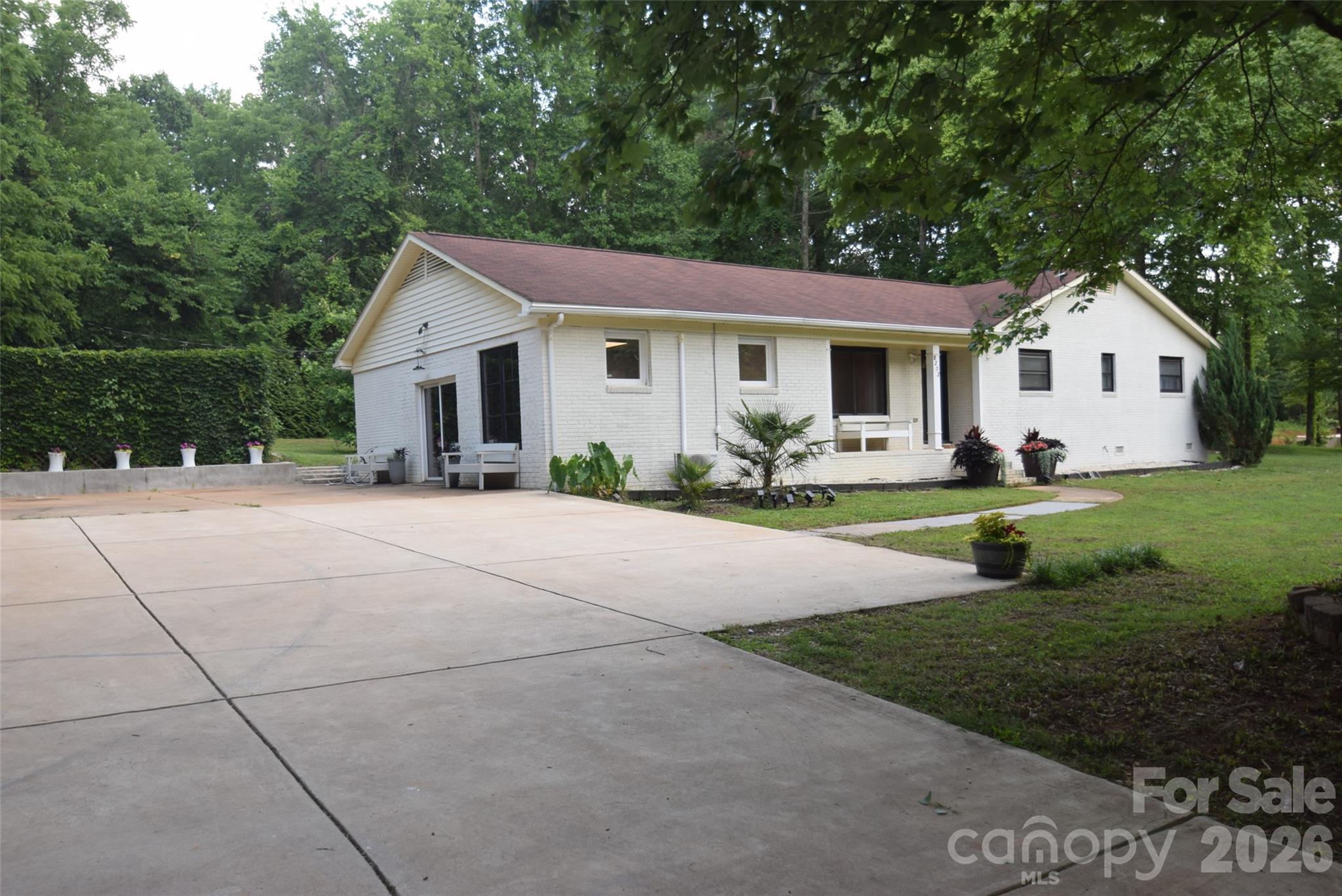 8202 Lawyers Road Property Photo 1
