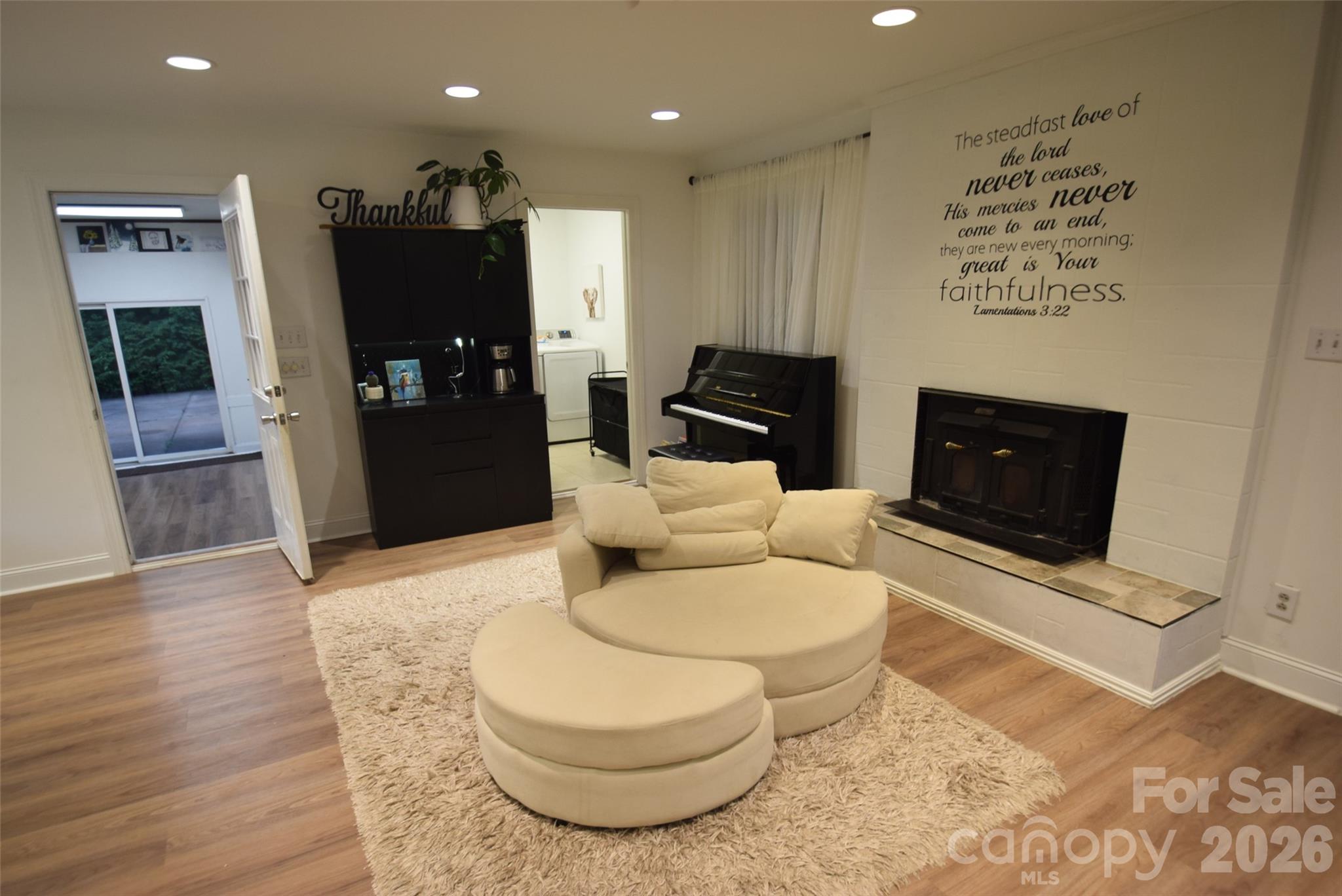 8202 Lawyers Road Property Photo 3