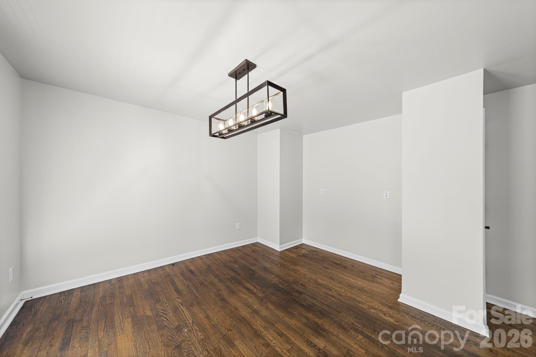 4919 Seacroft Road Property Photo 13