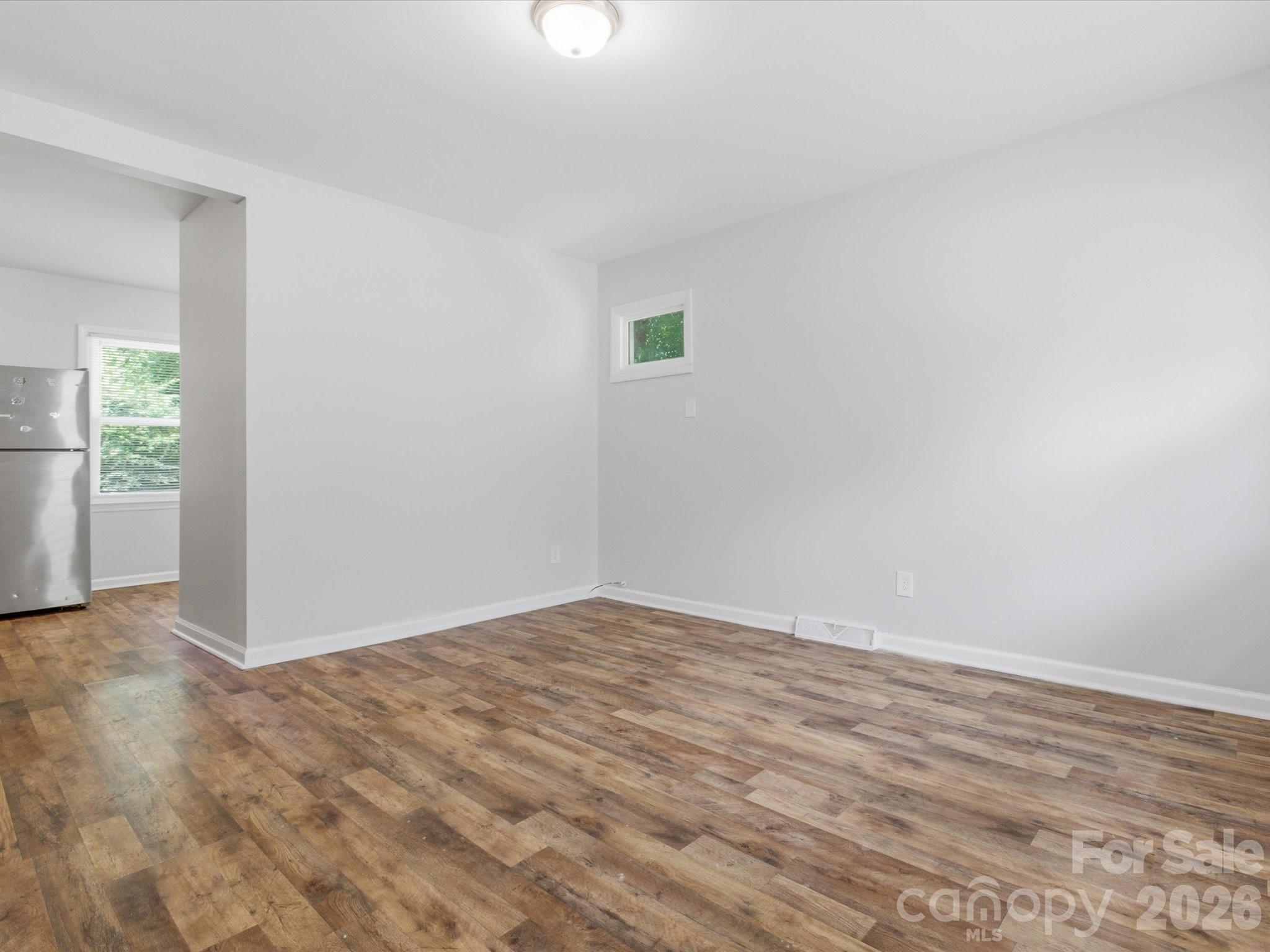 622 Dunbrook Lane Property Photo 7