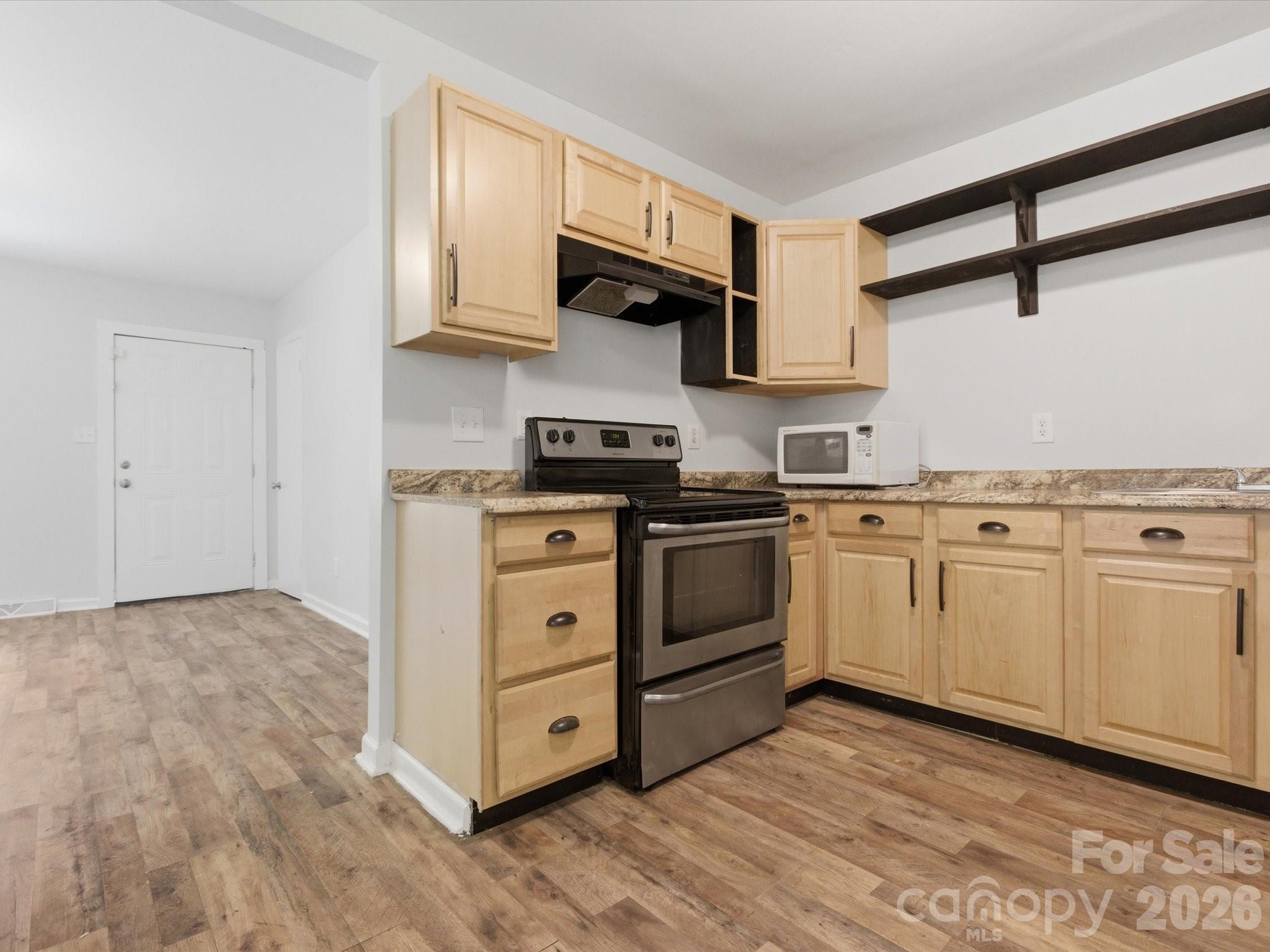 622 Dunbrook Lane Property Photo 8