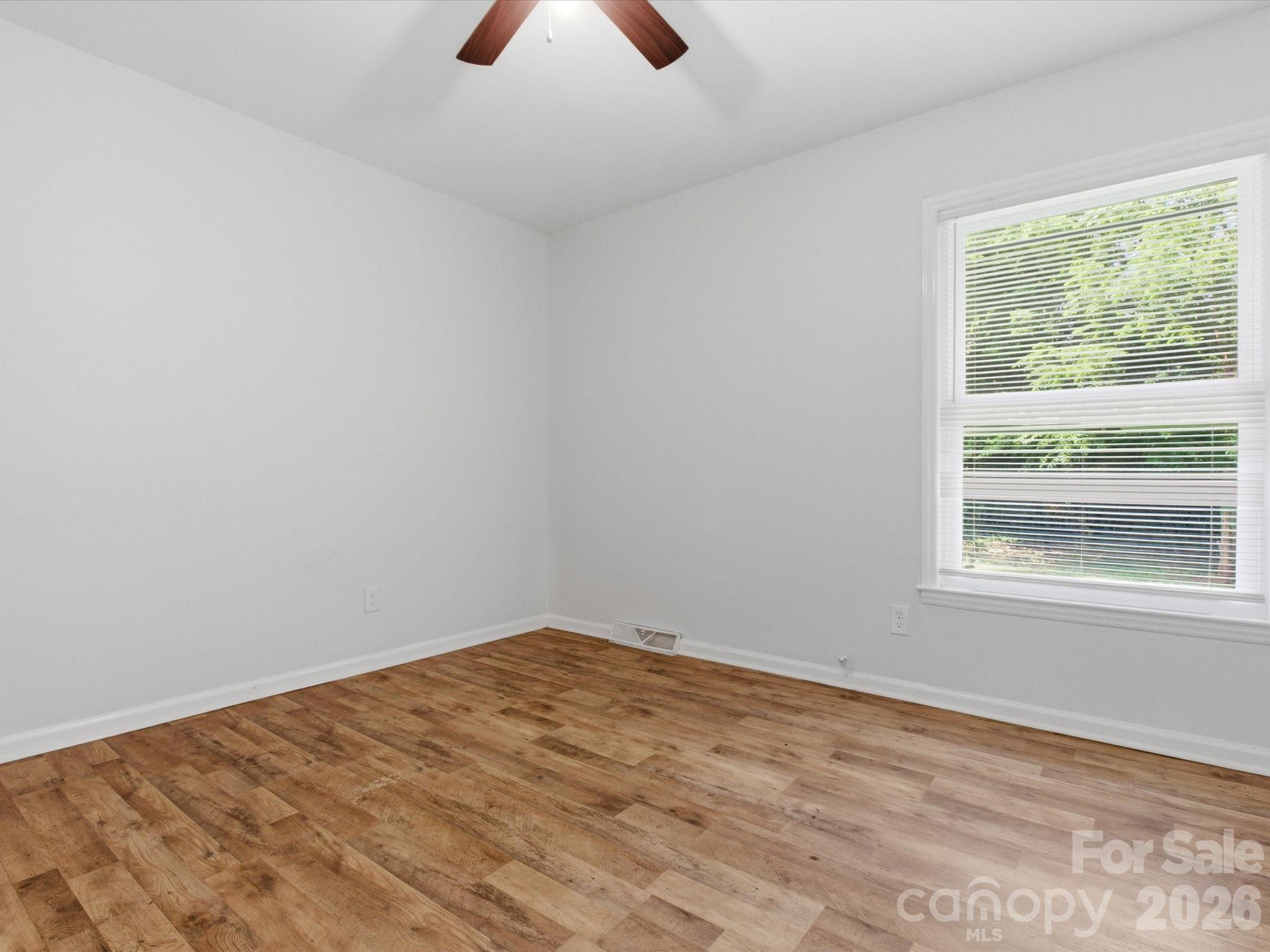 622 Dunbrook Lane Property Photo 15