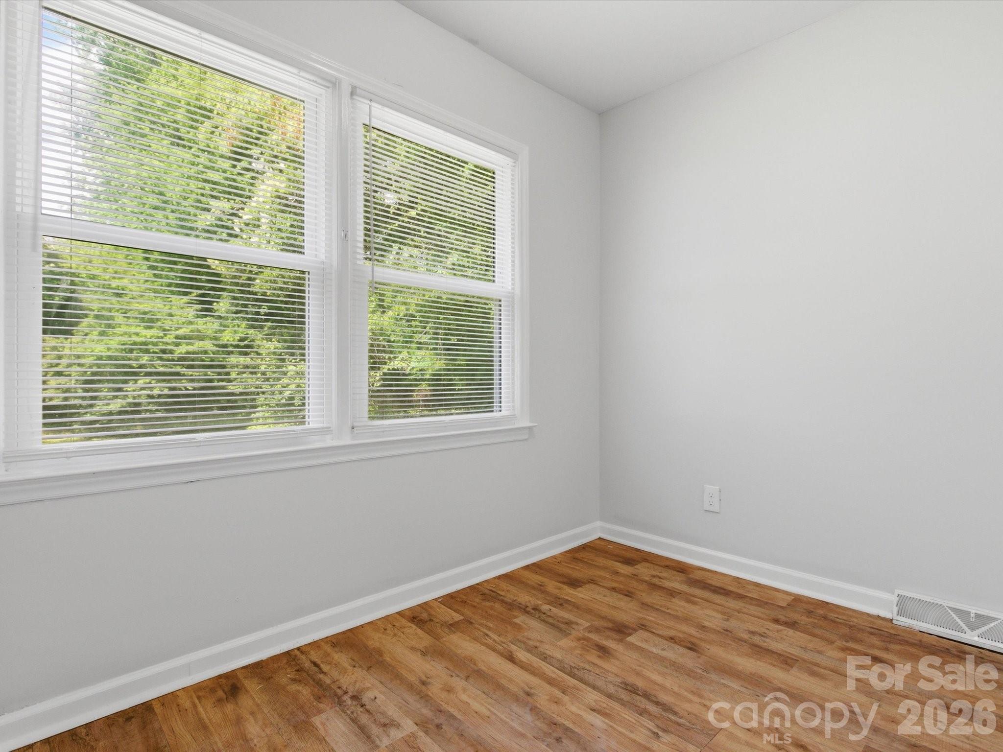 622 Dunbrook Lane Property Photo 17