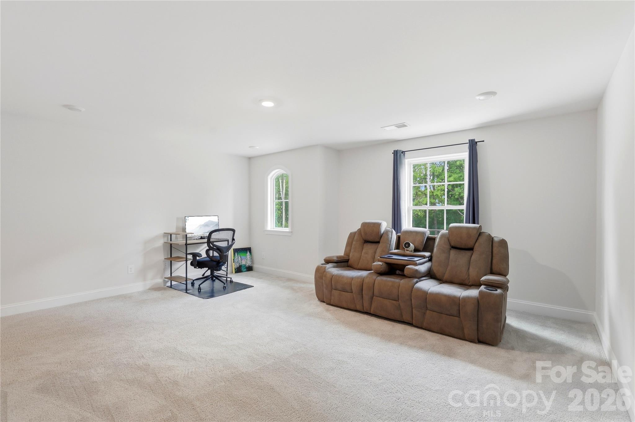 9010 Surry Spring Lane Property Photo 21