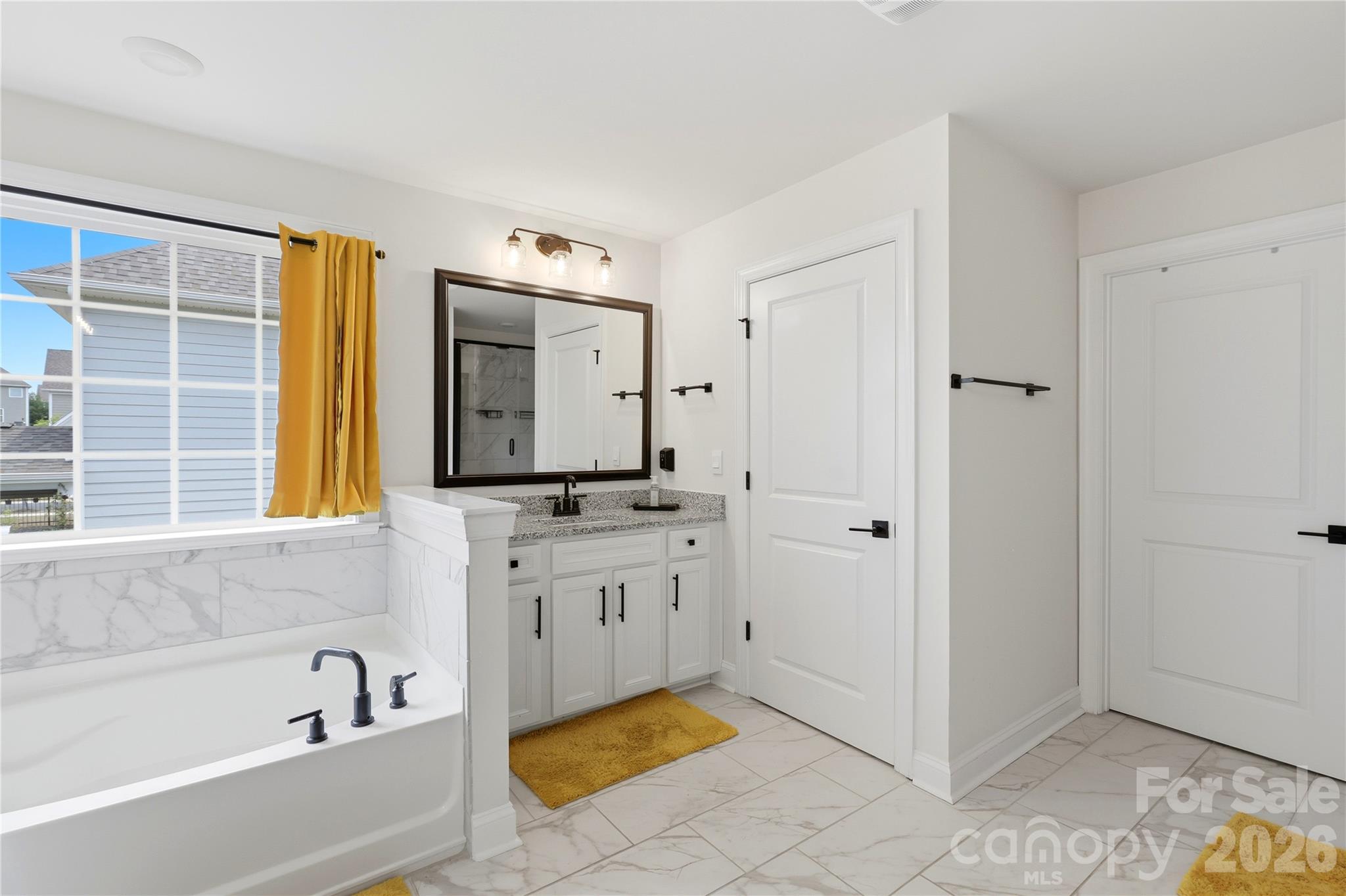 9010 Surry Spring Lane Property Photo 30