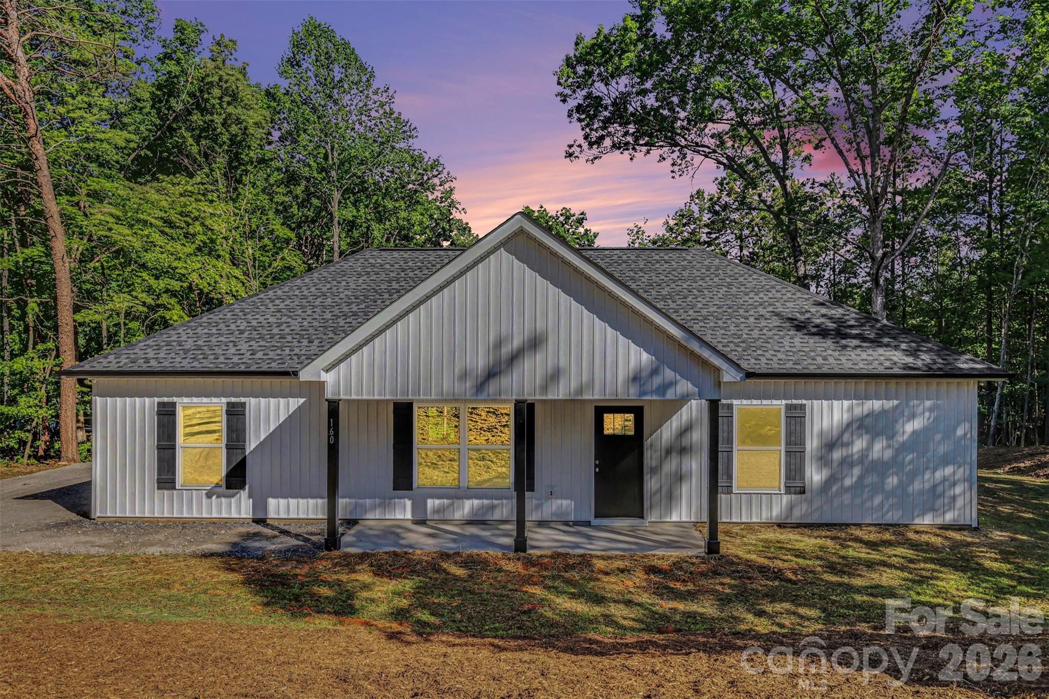 160 Parris Road Property Photo 1
