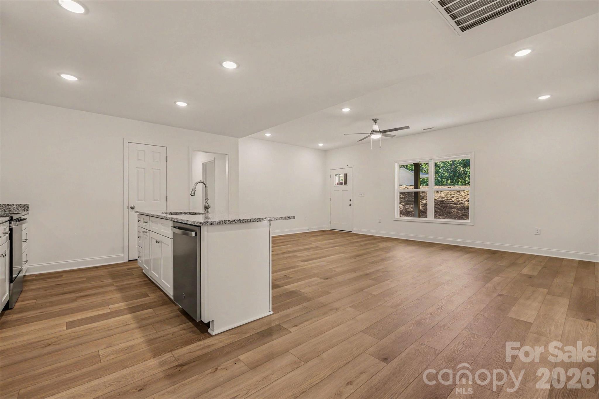 160 Parris Road Property Photo 7