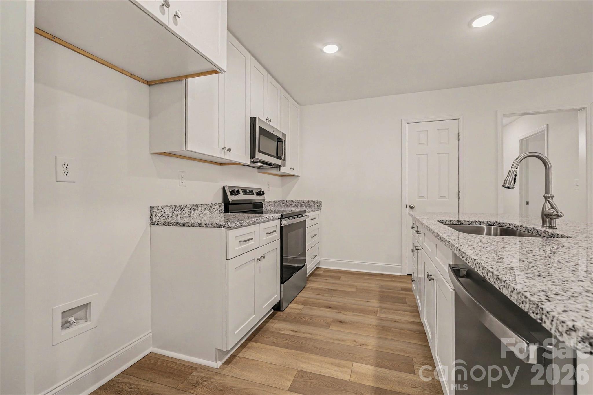 160 Parris Road Property Photo 8