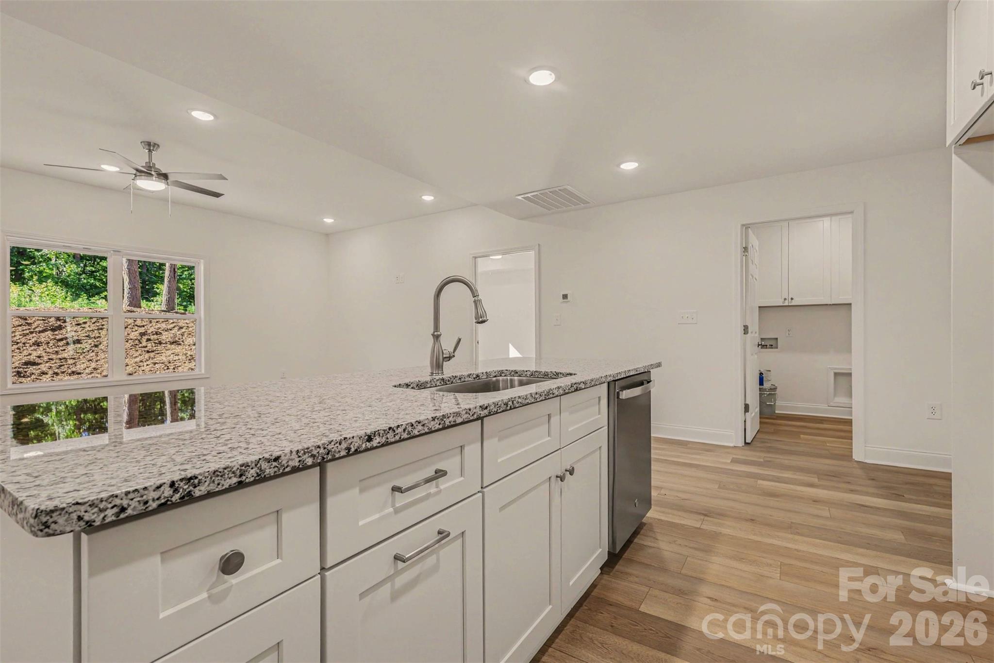 160 Parris Road Property Photo 11