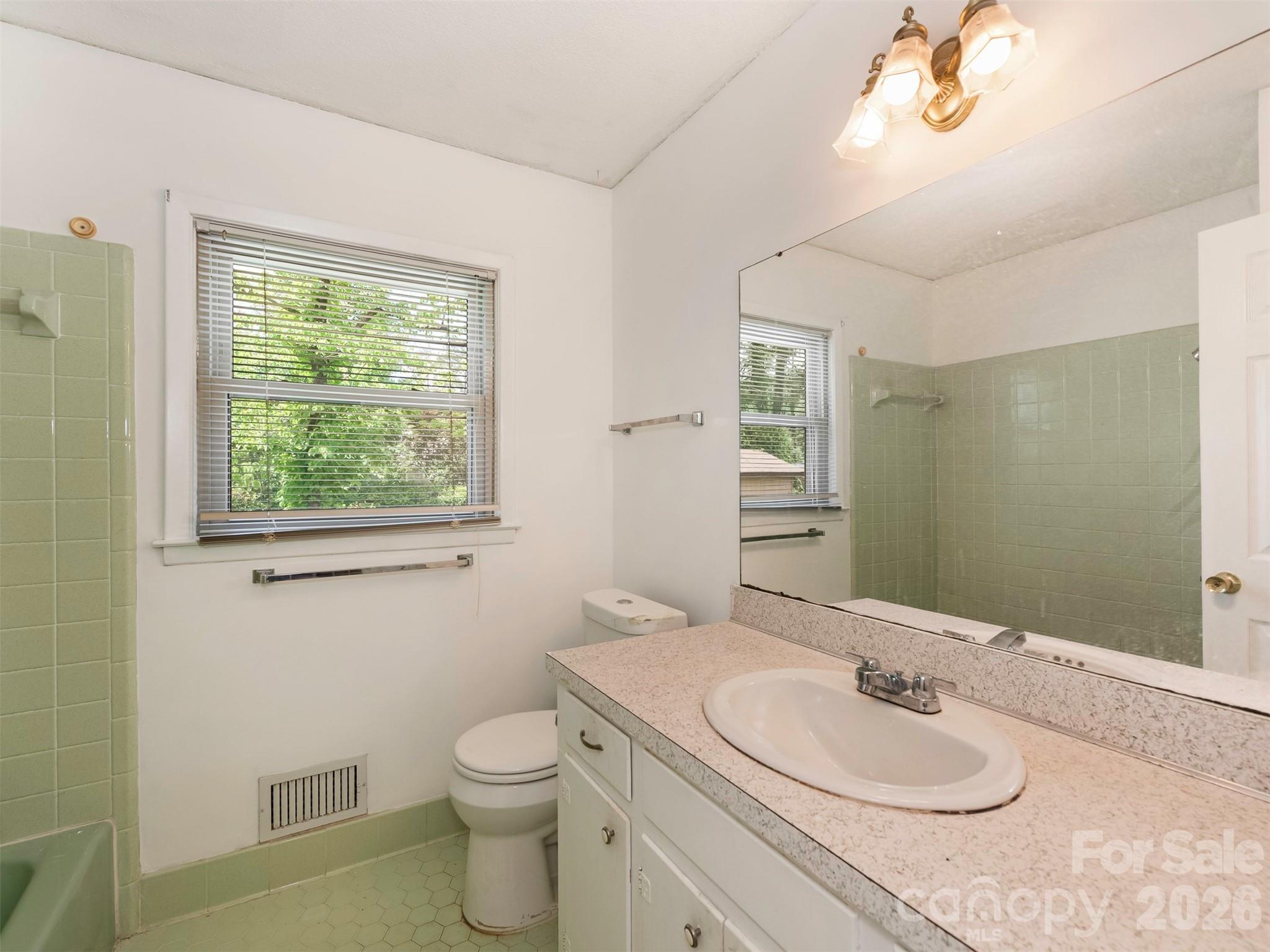 8121 Greenbrook Road Property Photo 22