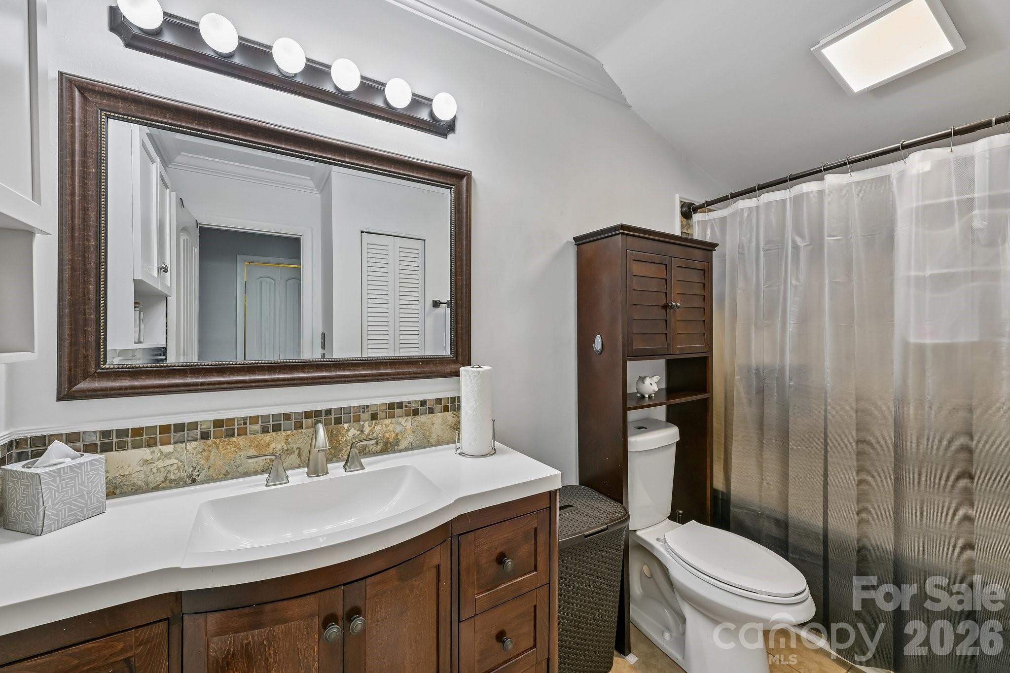 125 Pine Grove Circle Property Photo 23