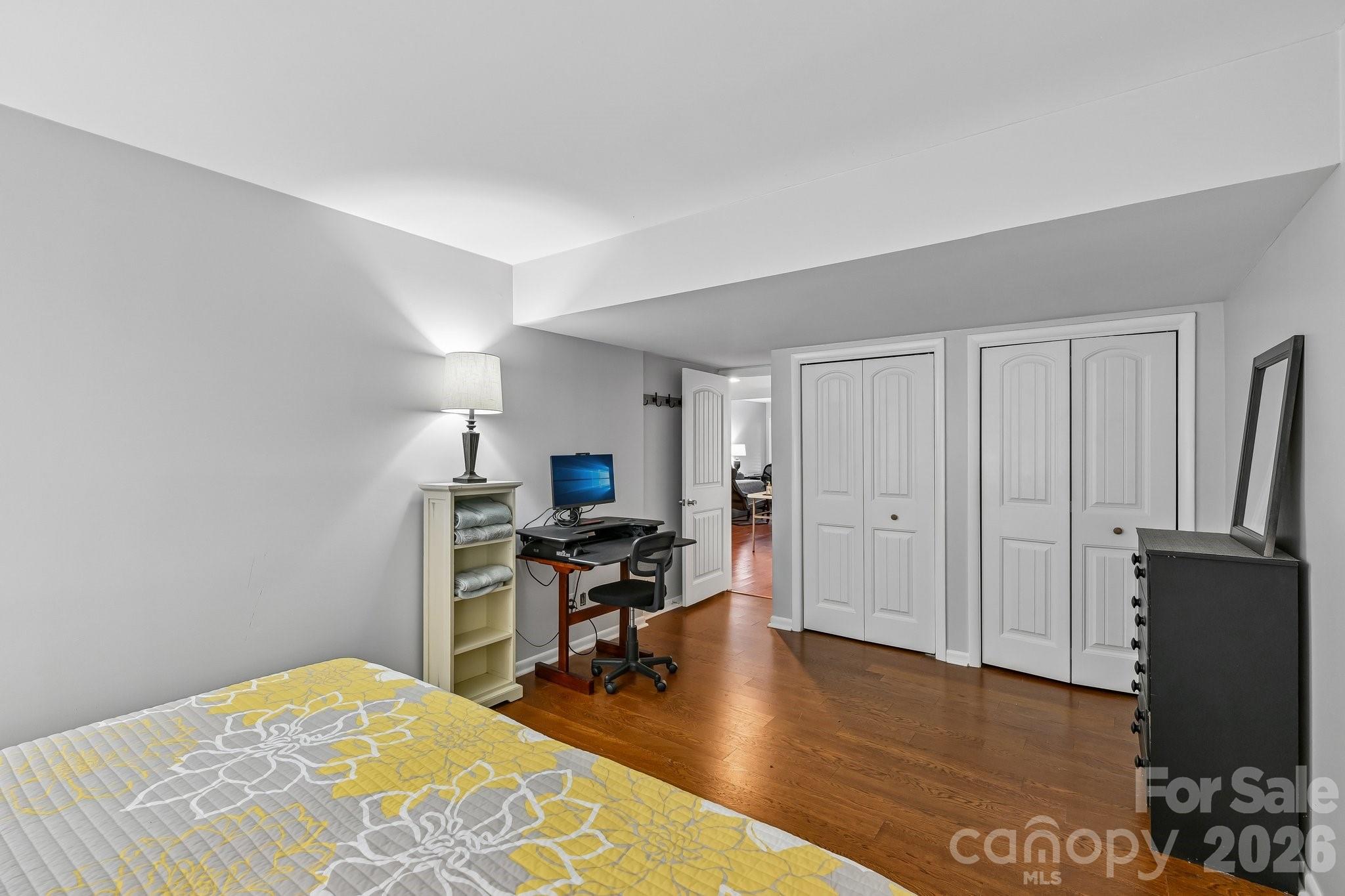 125 Pine Grove Circle Property Photo 38