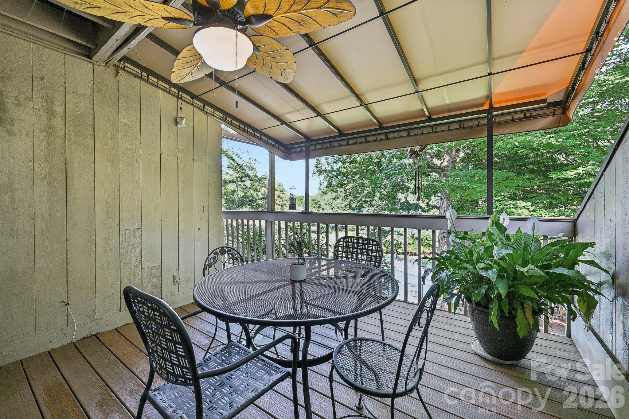 125 Pine Grove Circle Property Photo 42