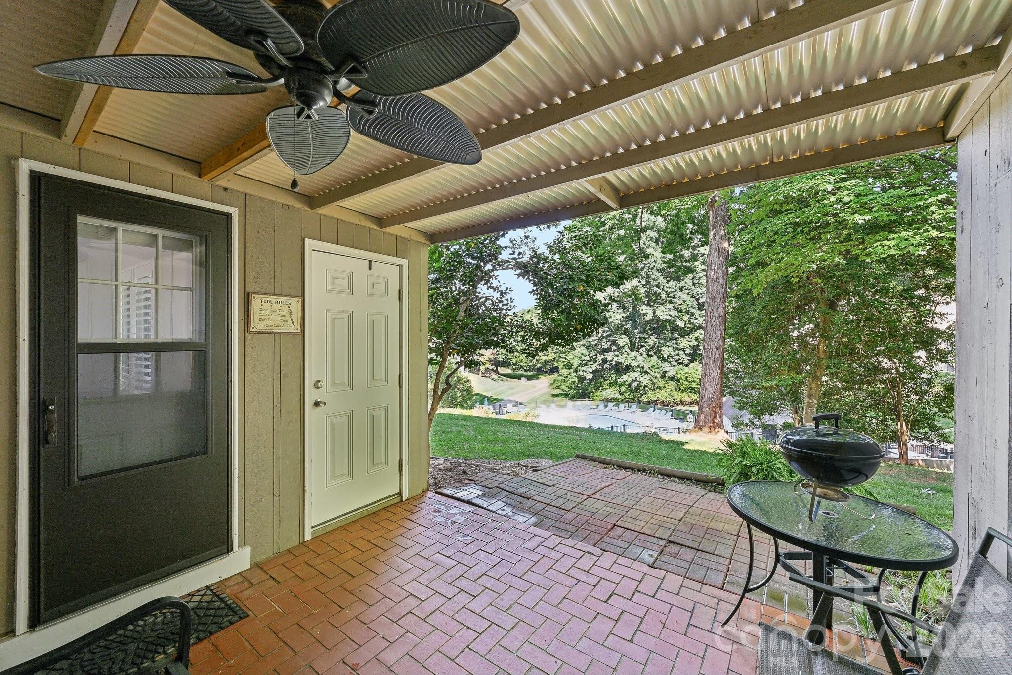 125 Pine Grove Circle Property Photo 45
