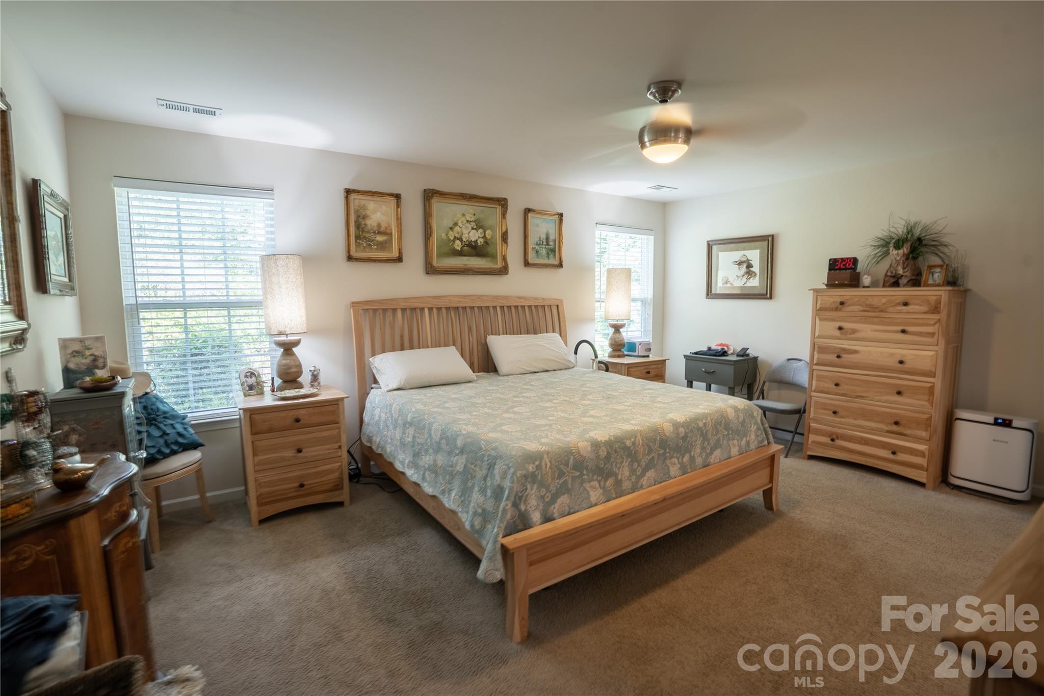 7661 Sellers Way Property Photo 10