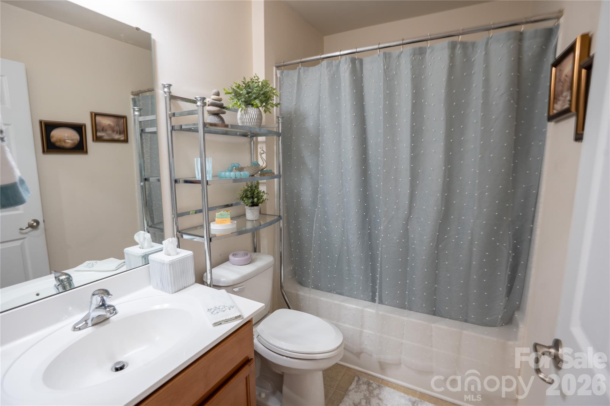 7661 Sellers Way Property Photo 13