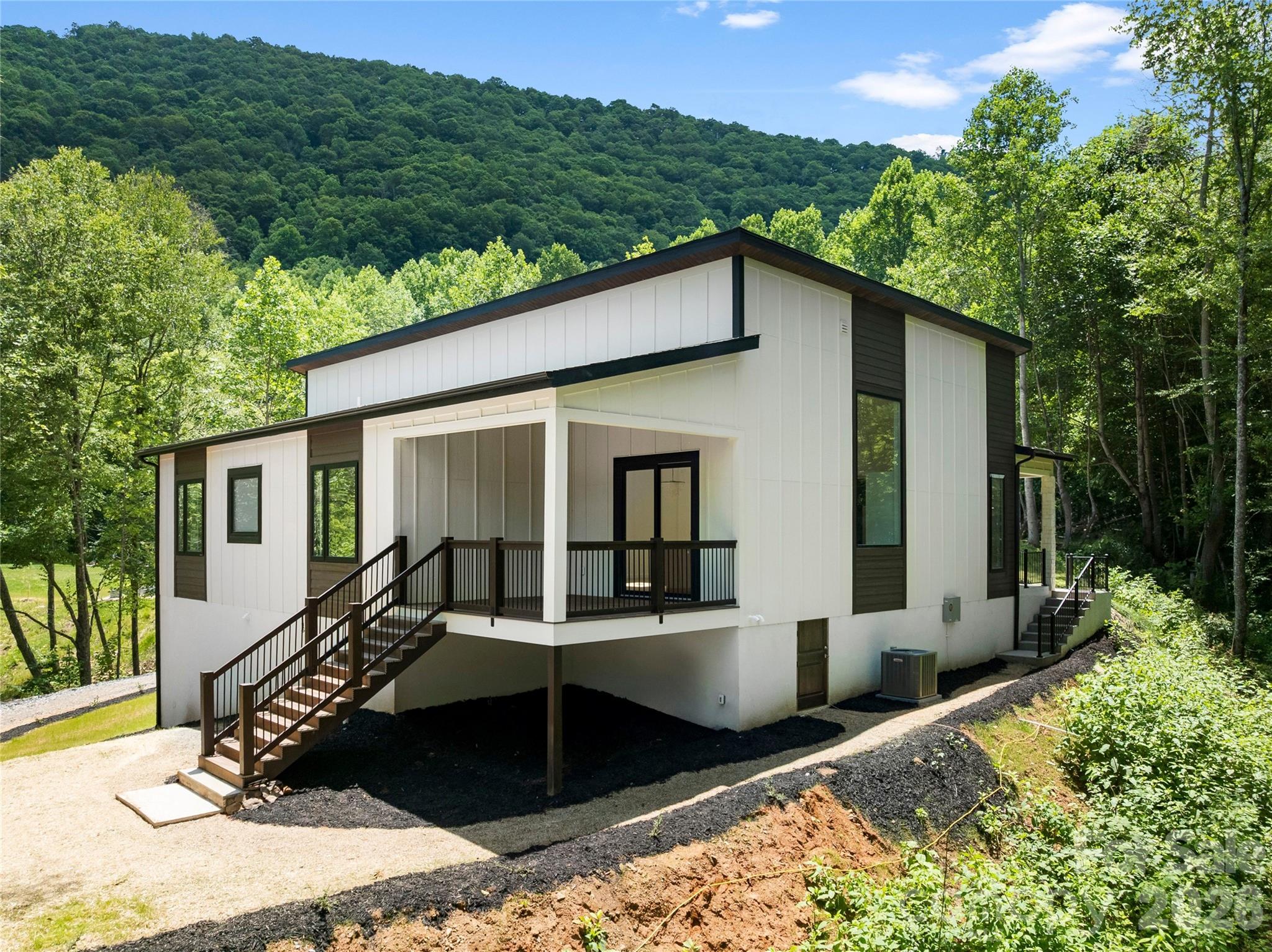 23 Early Spring Way Property Photo 3