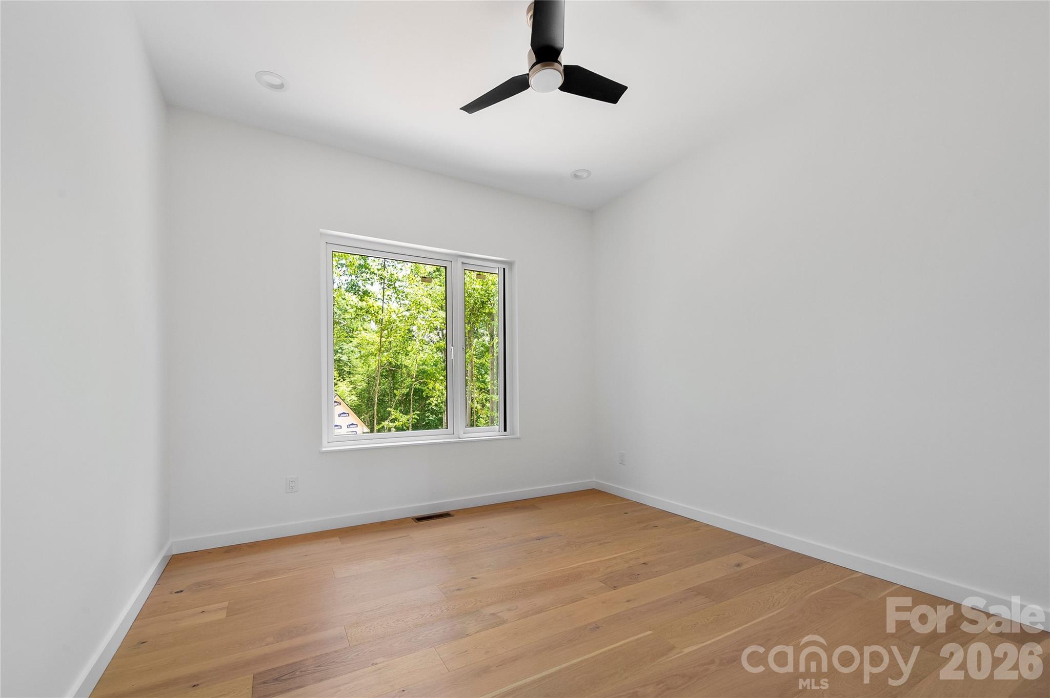 23 Early Spring Way Property Photo 27