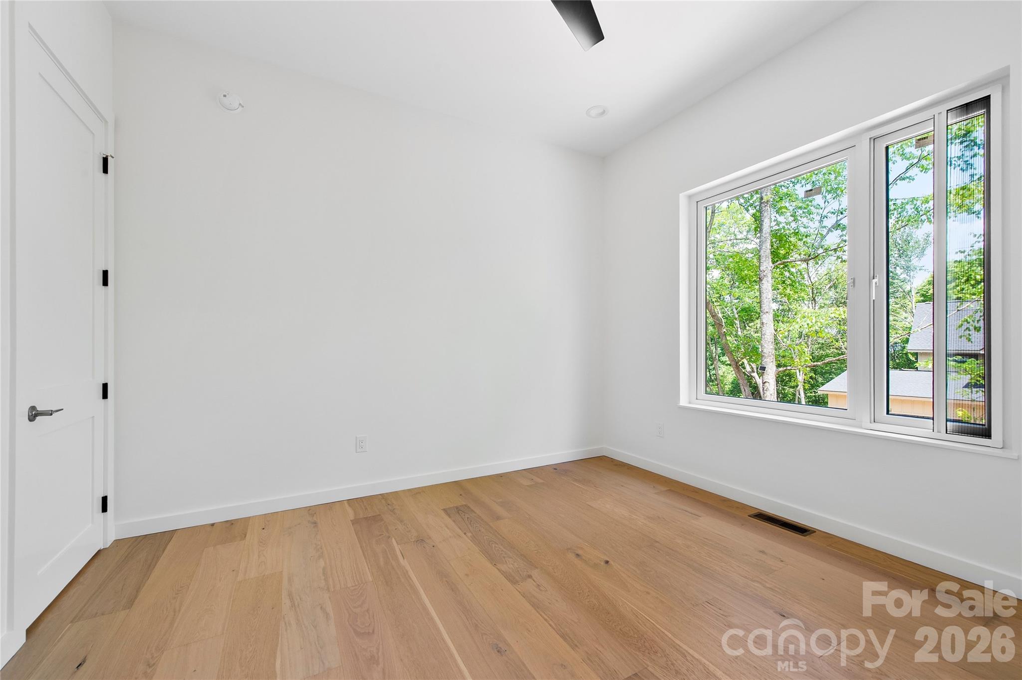 23 Early Spring Way Property Photo 28