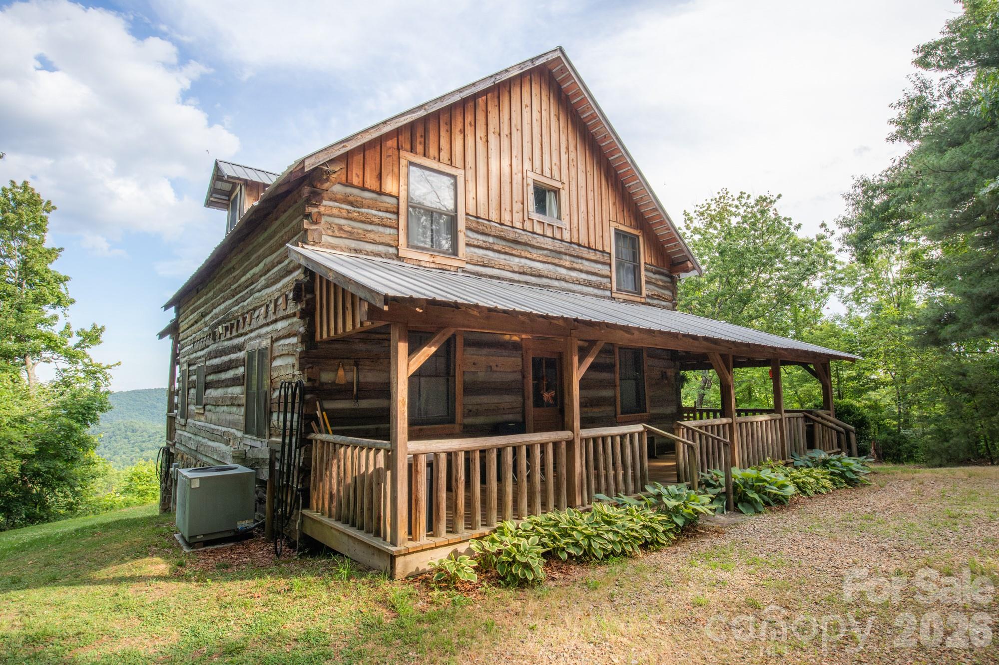 1639 Mountain Vista Drive Property Photo 7