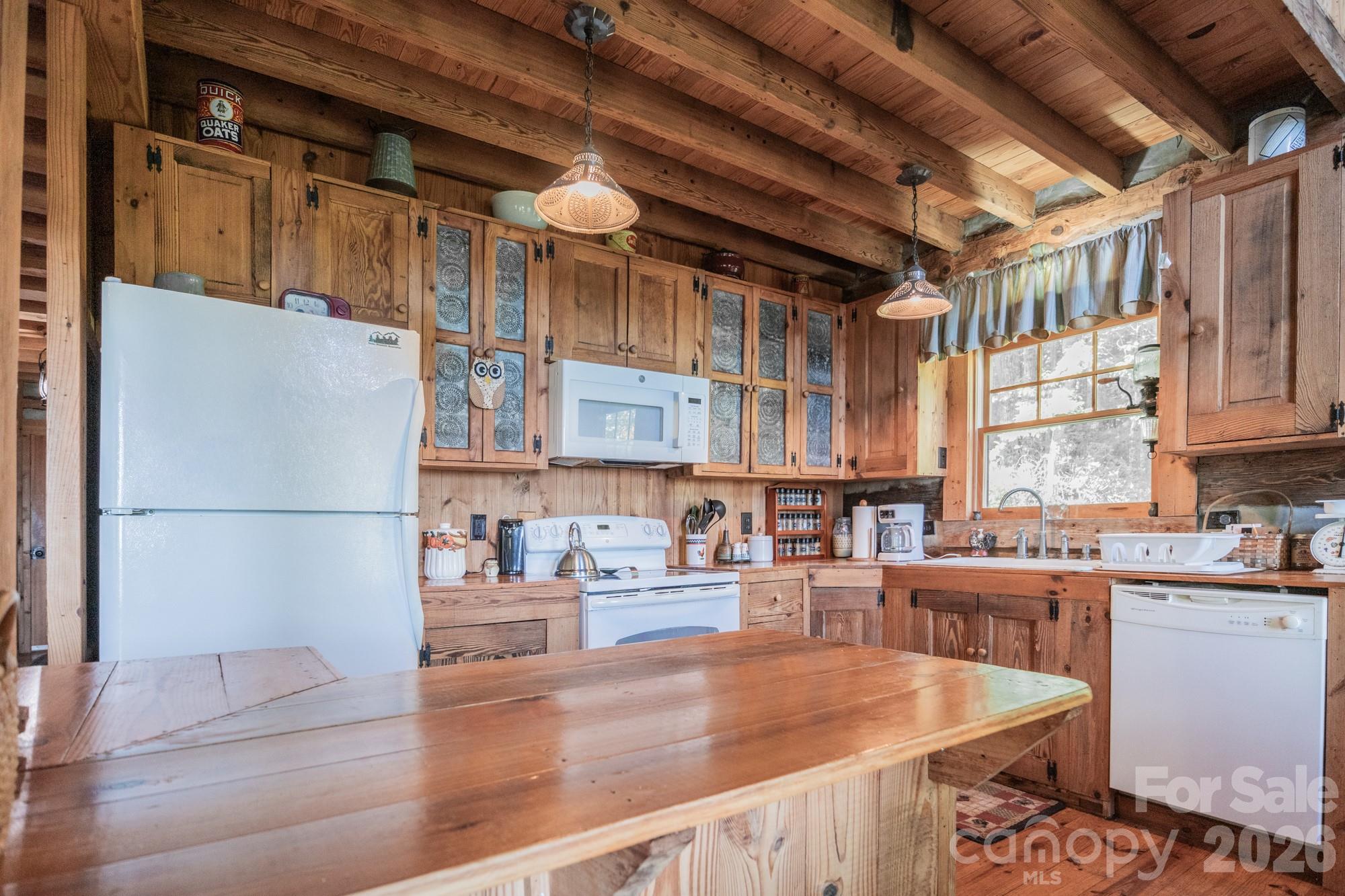 1639 Mountain Vista Drive Property Photo 18