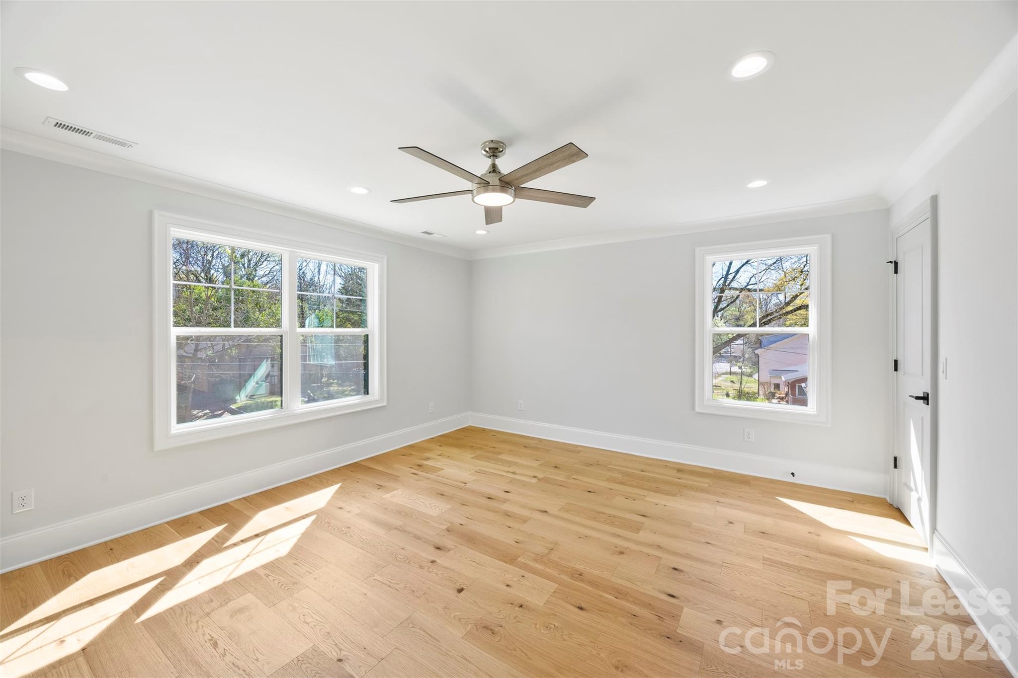 1329 Condon Street Property Photo 27
