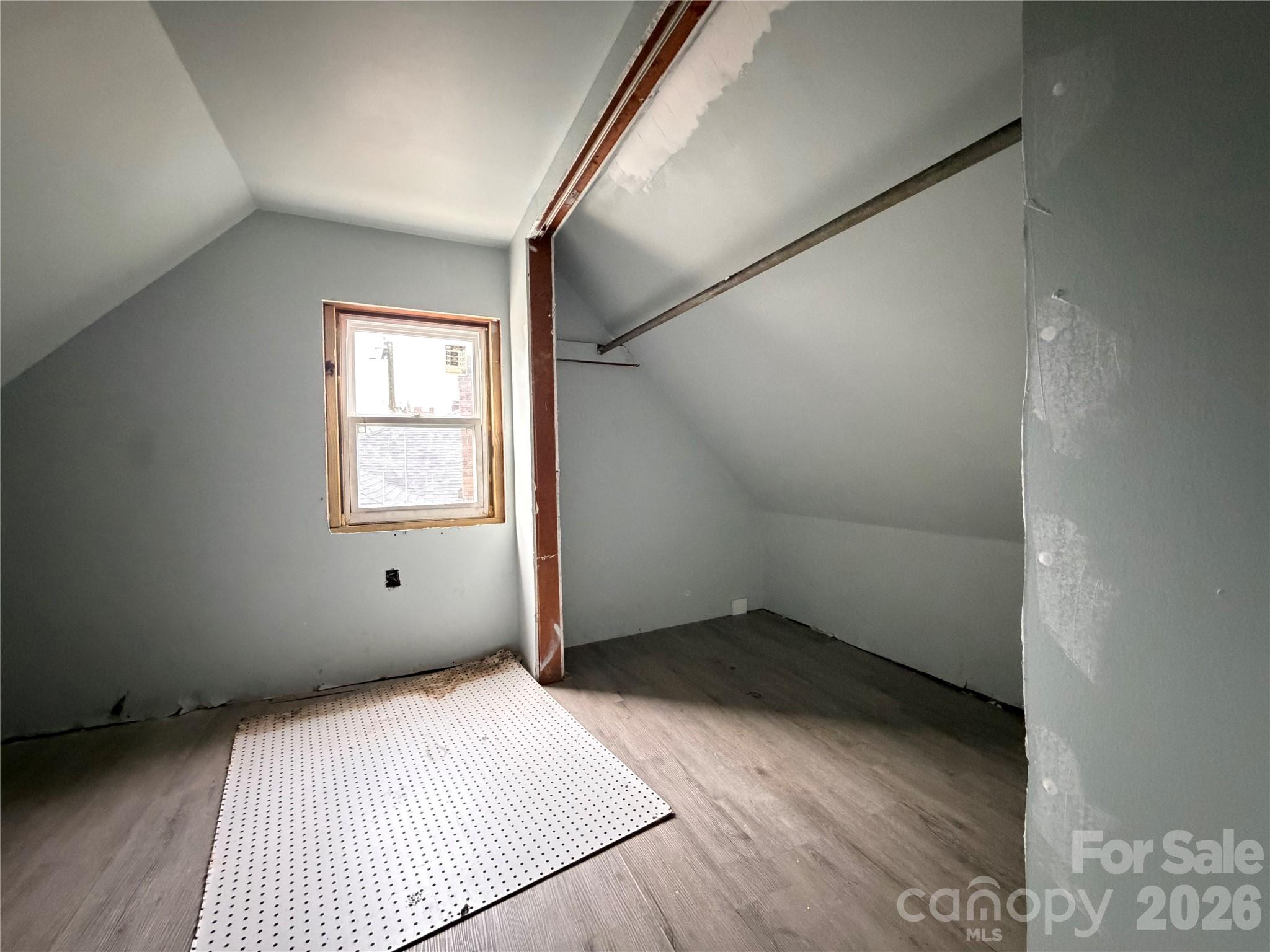 305 W Harrison Street Property Photo 23