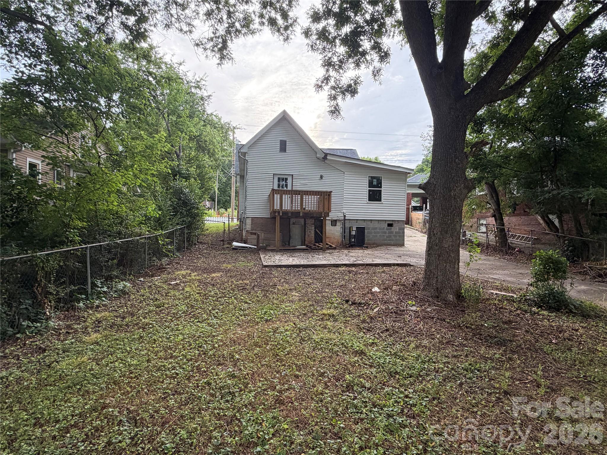 305 W Harrison Street Property Photo 29