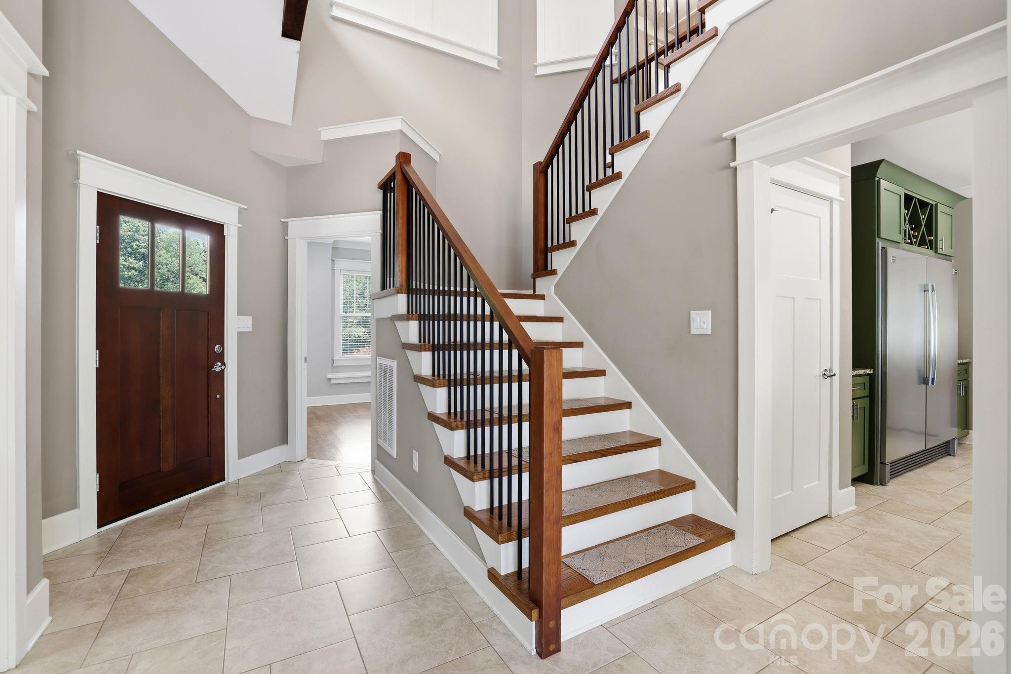 1104 Sawtooth Oak Lane Property Photo 7