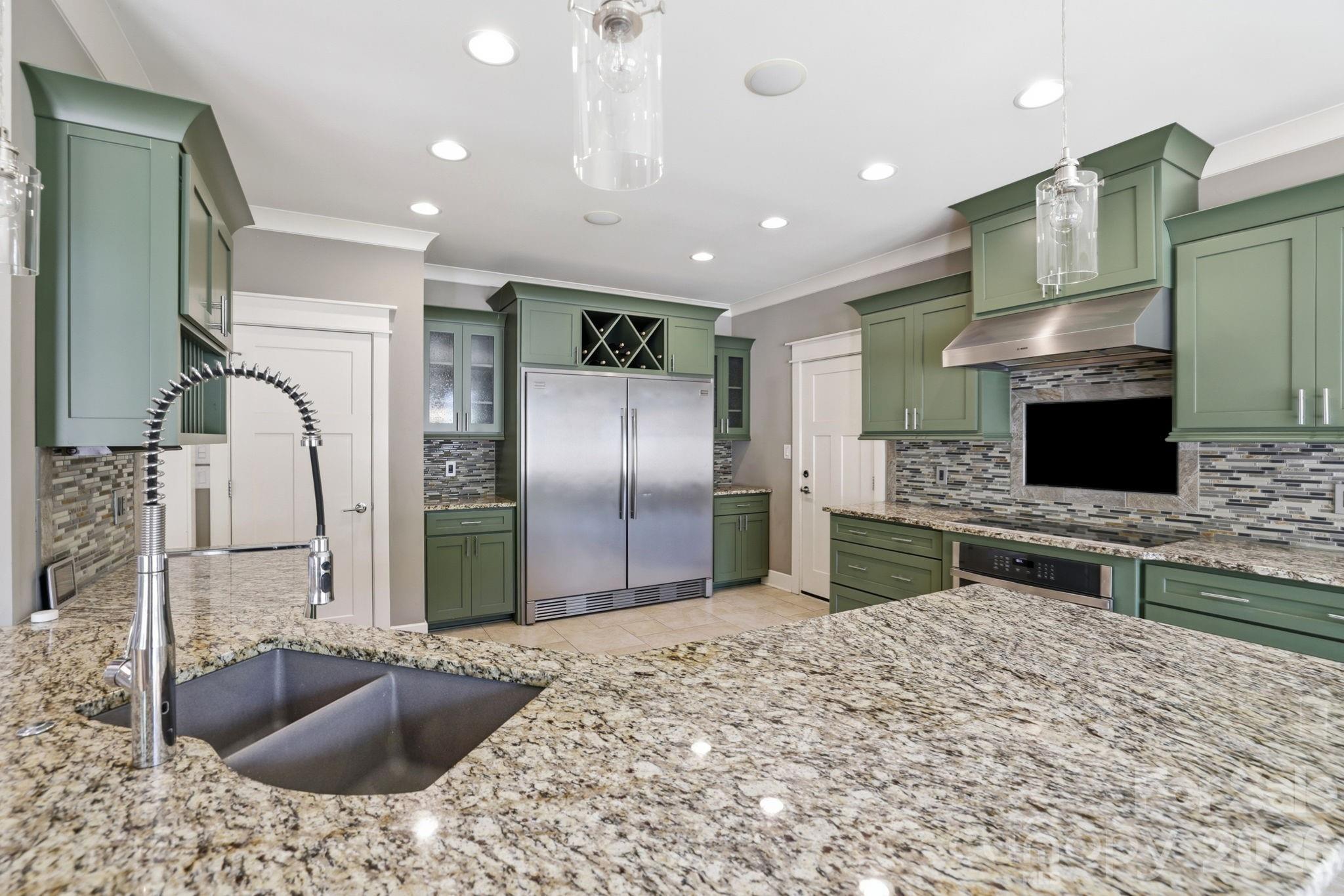 1104 Sawtooth Oak Lane Property Photo 15